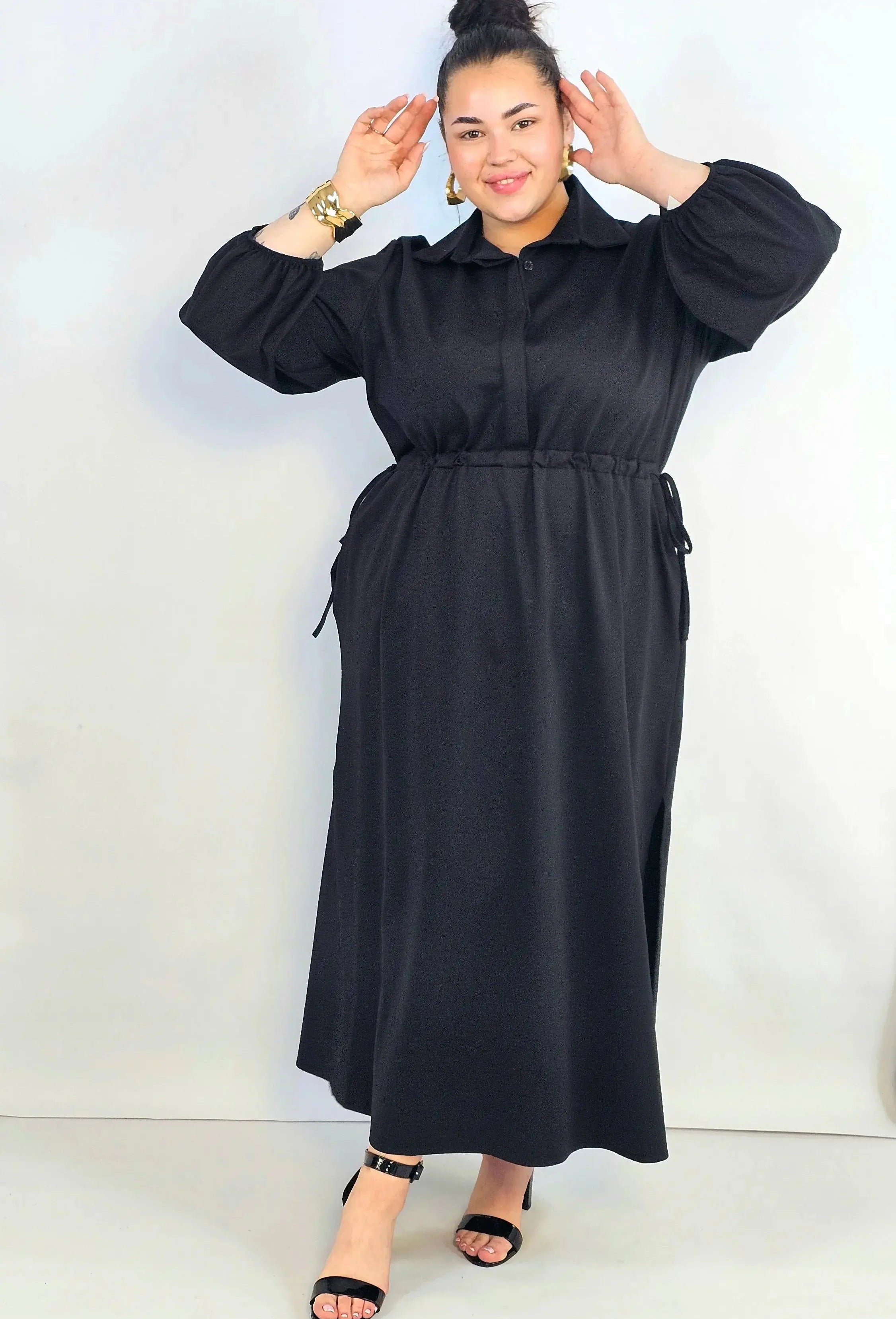 Sukienka plus size koszulowa z wiązaniem – wygodna elegancja XXL Stylowa XL