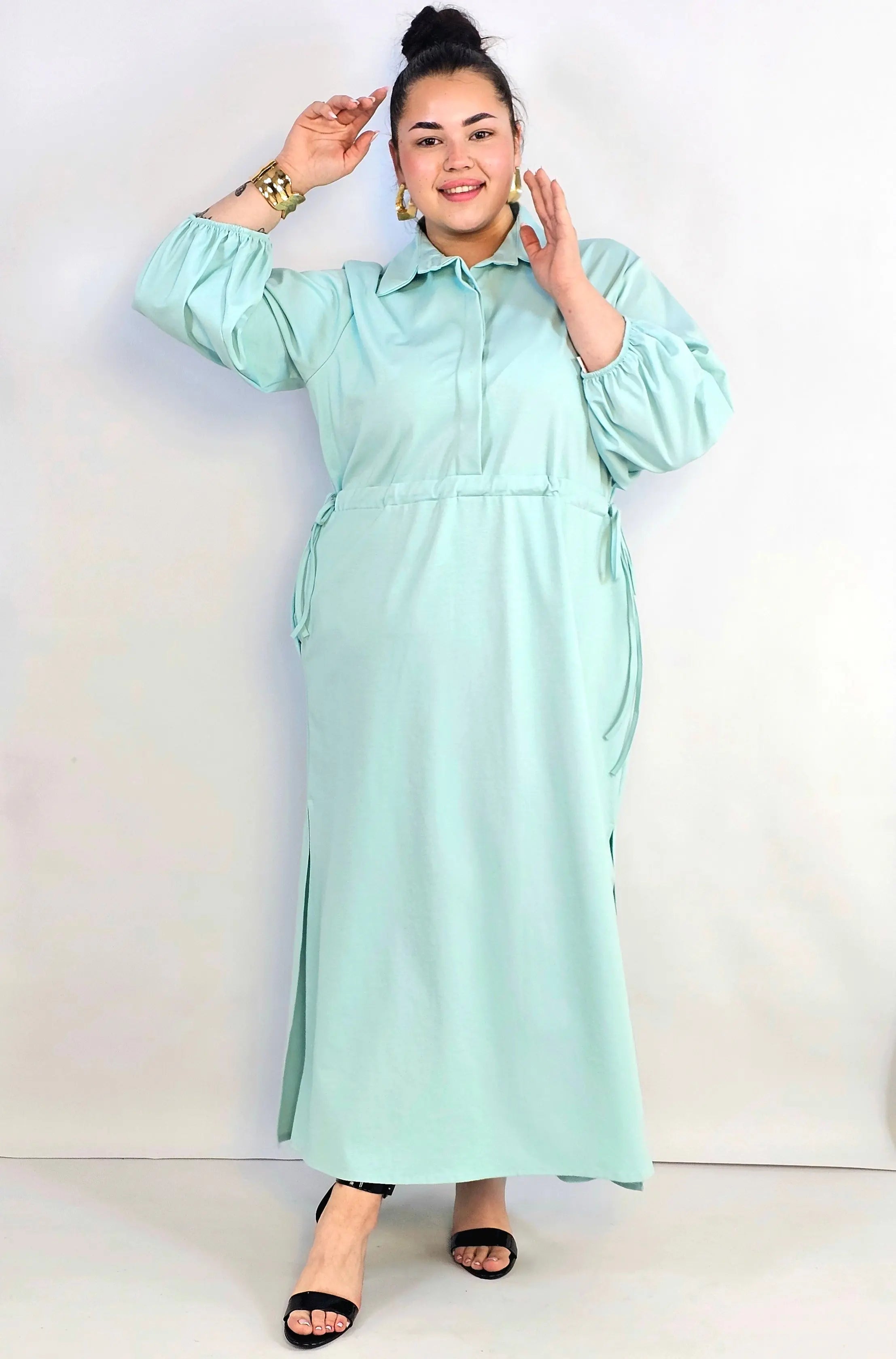 Sukienka plus size koszulowa z wiązaniem – wygodna elegancja XXL Stylowa XL