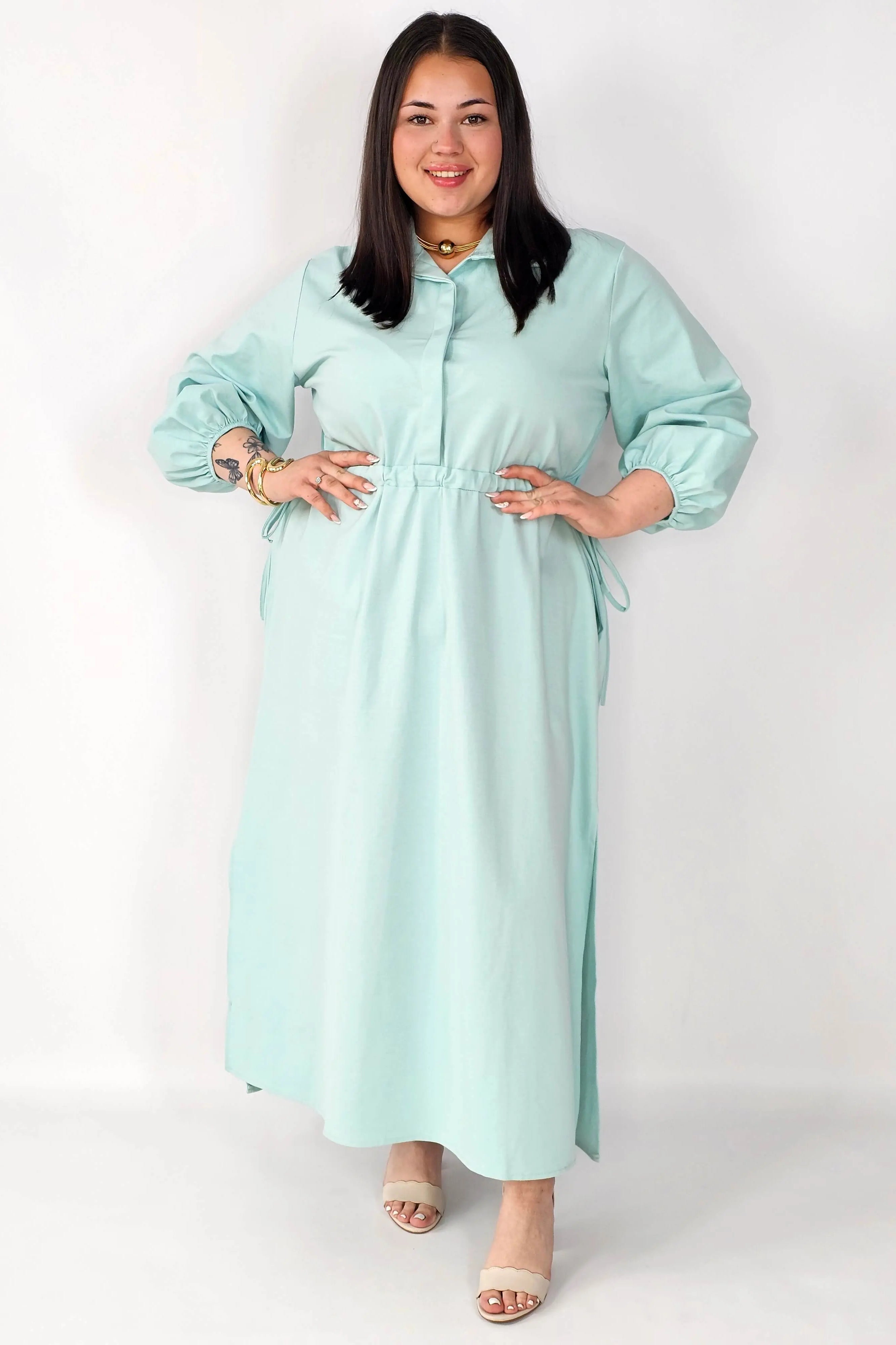 Sukienka plus size koszulowa z wiązaniem – wygodna elegancja XXL Stylowa XL