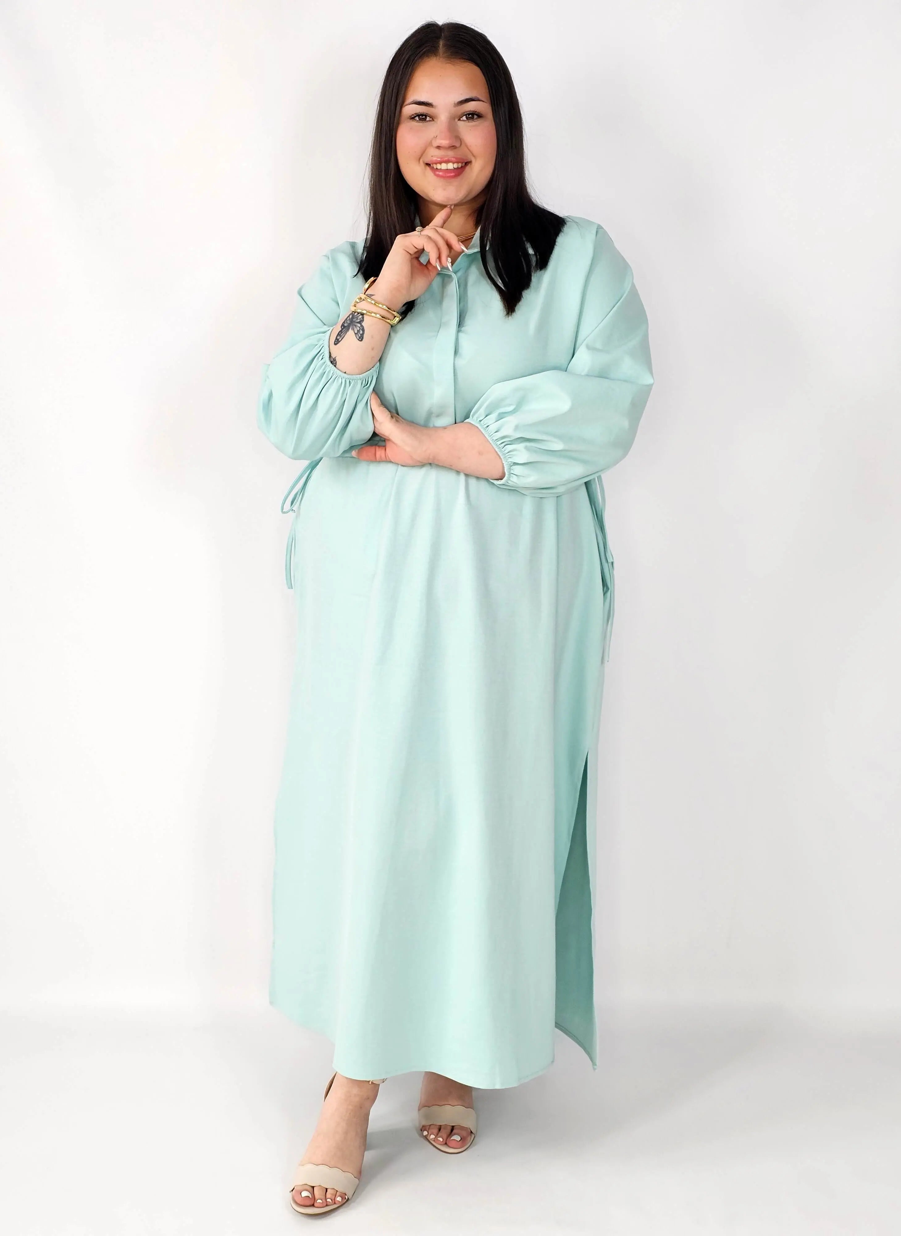 Sukienka plus size koszulowa z wiązaniem – wygodna elegancja XXL Stylowa XL