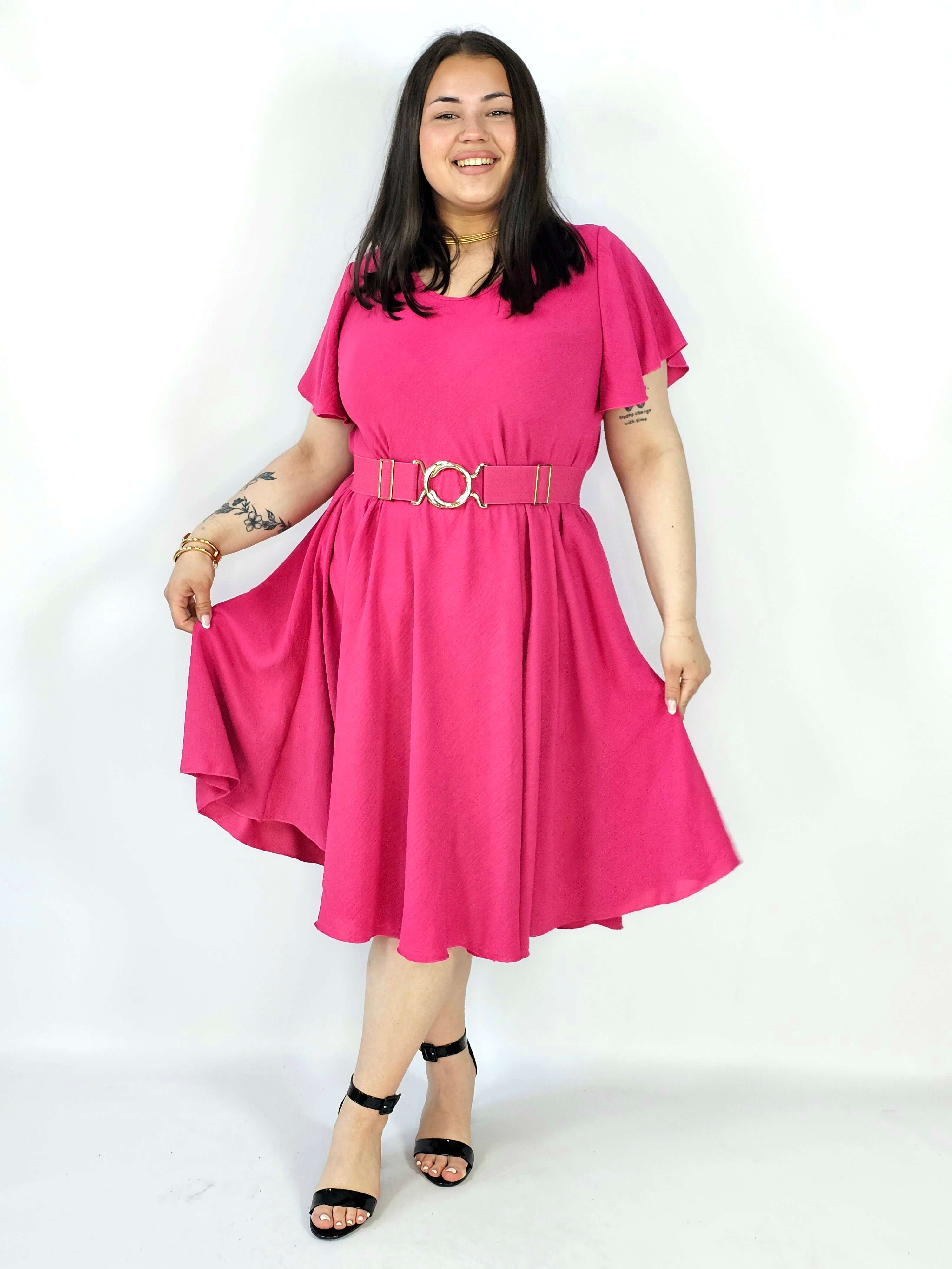 Sukienka plus size kreszowana – lekka, wygodna i stylowa XXL Stylowa XL