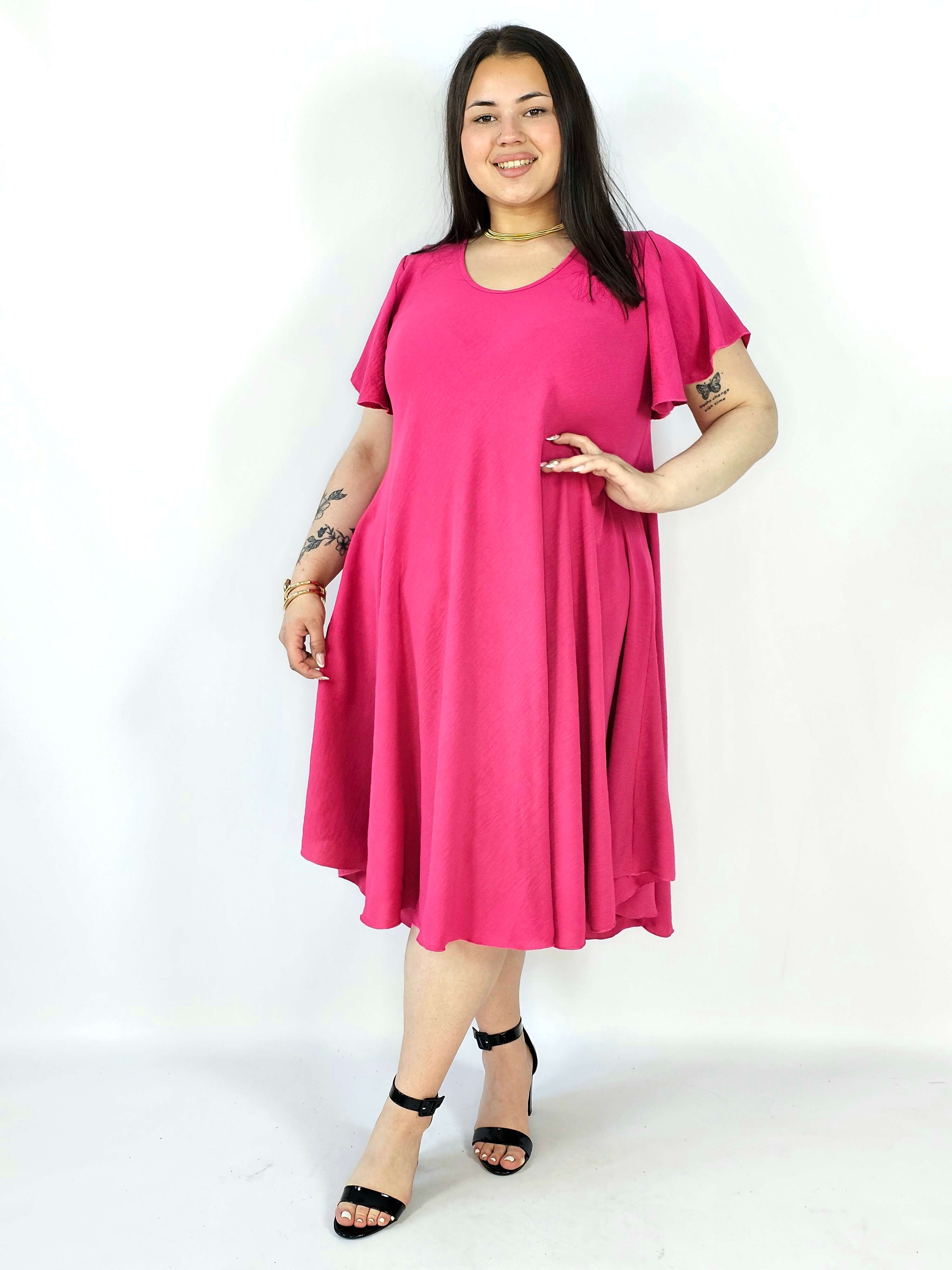 Sukienka plus size kreszowana – lekka, wygodna i stylowa XXL Stylowa XL