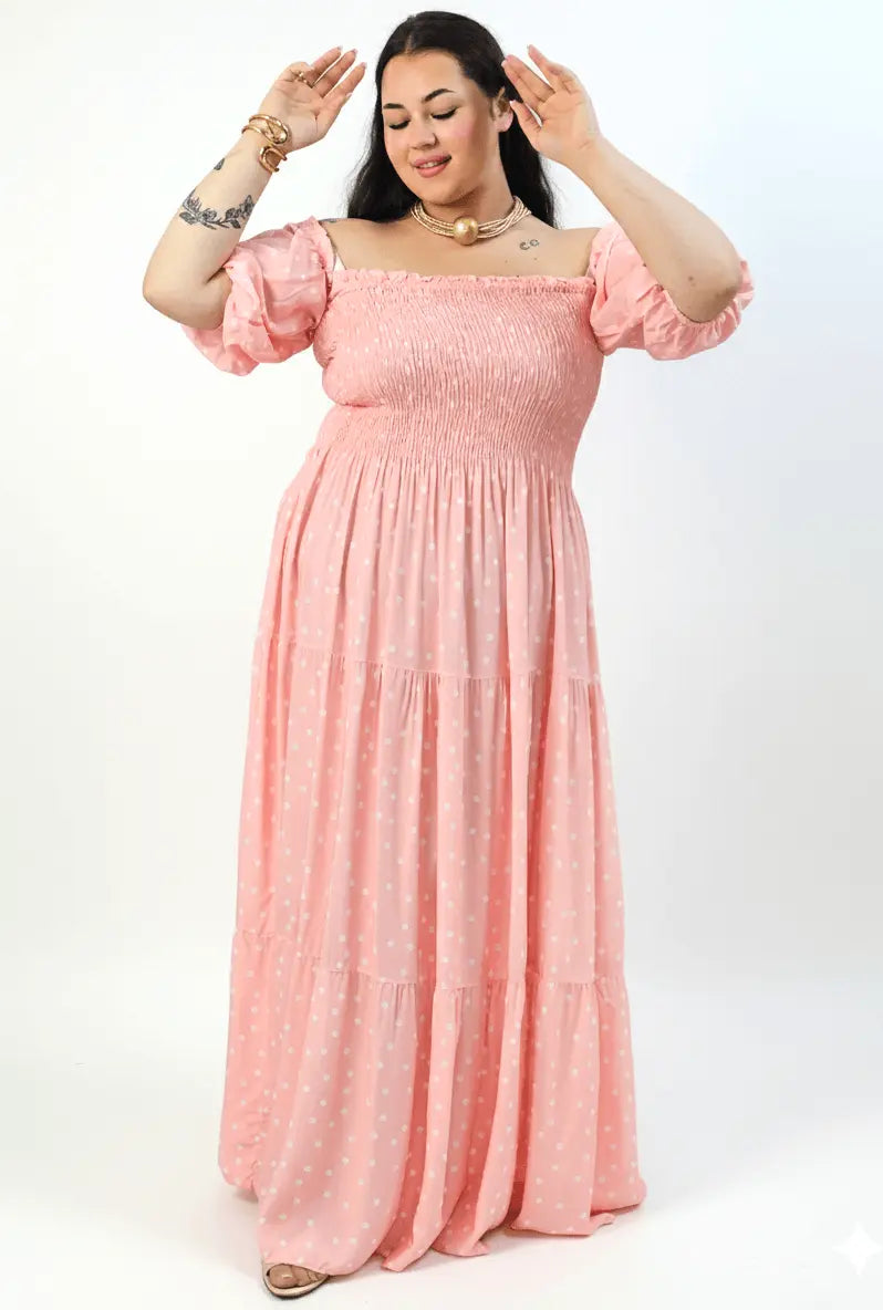 Sukienka plus size maxi w grochy – hiszpanka z marszczeniem XXL Stylowa XL