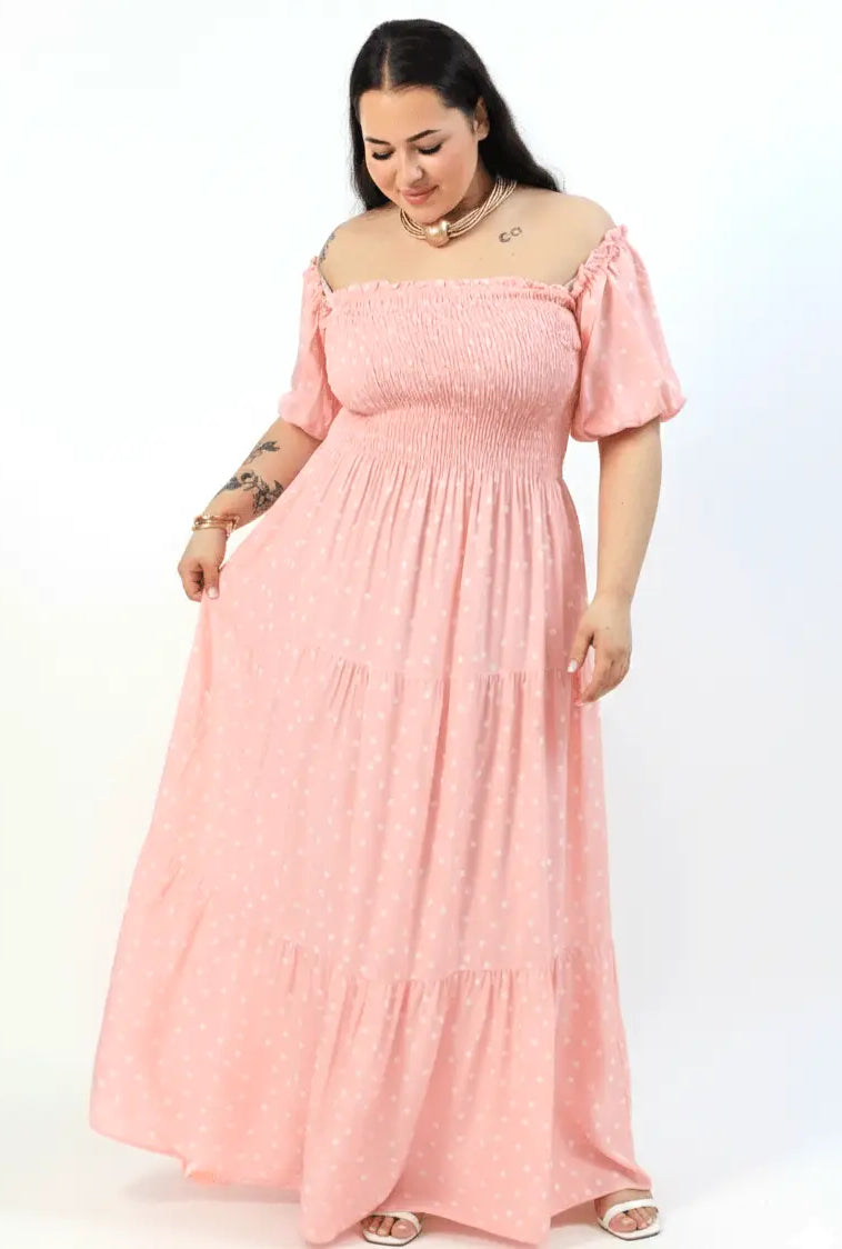 Sukienka plus size maxi w grochy – hiszpanka z marszczeniem XXL Stylowa XL