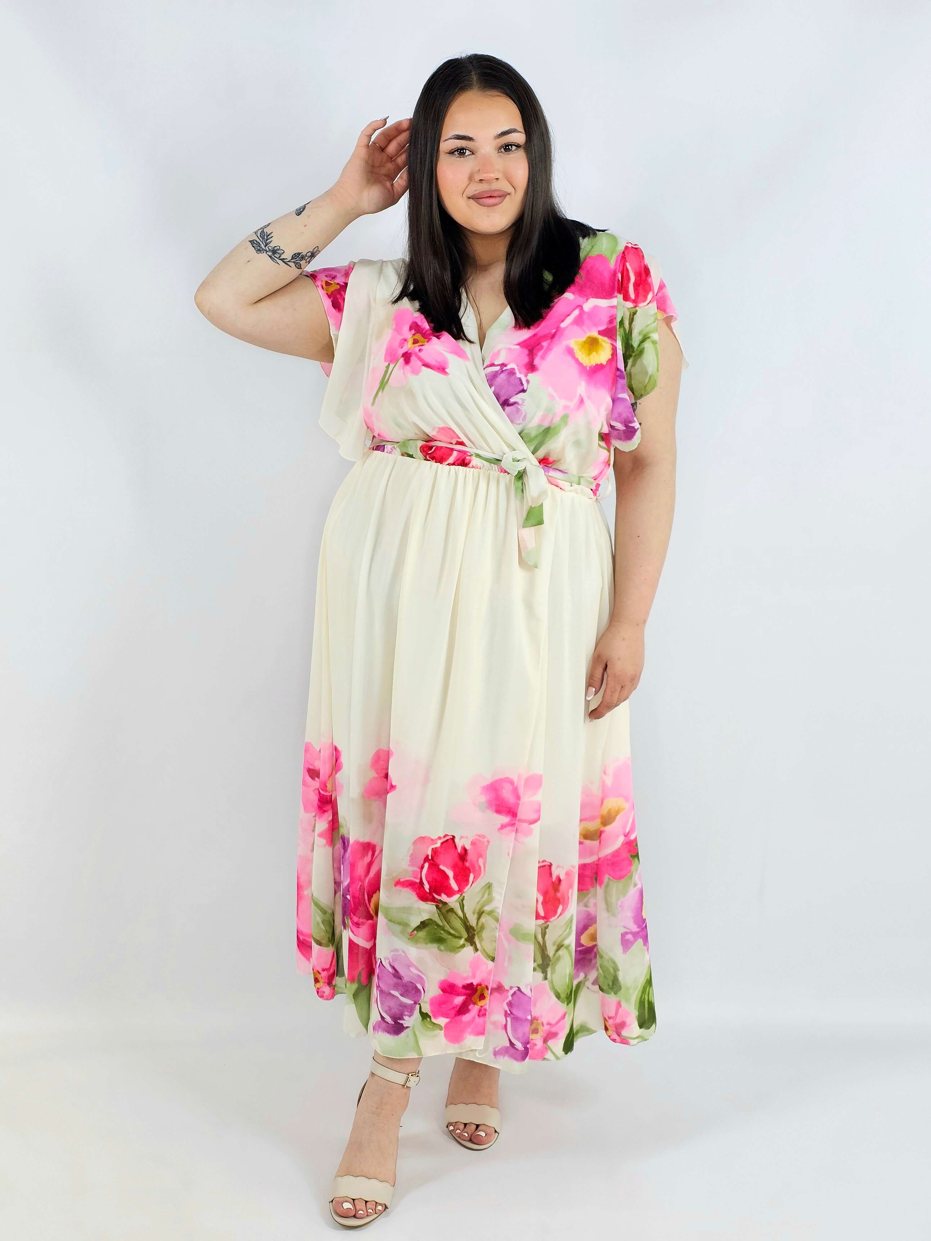 Sukienka plus size maxi w kwiaty XXL – idealna na komunię i wesele Stylowa XL