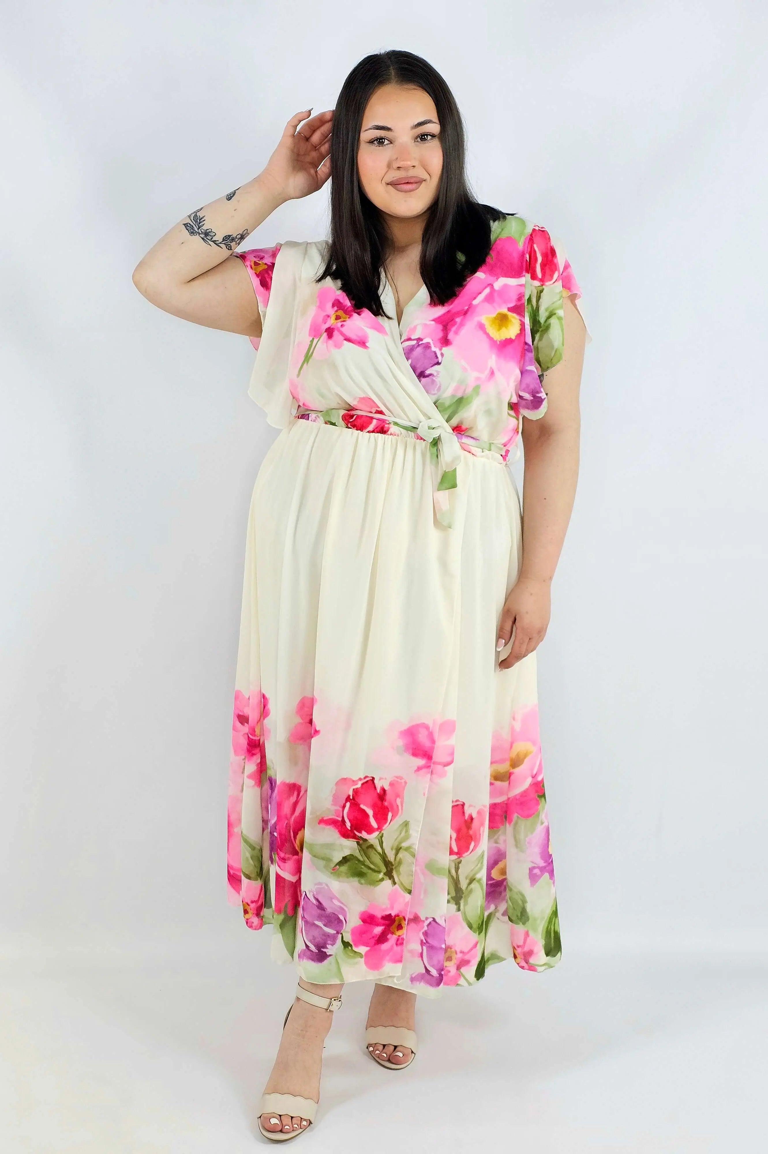 Sukienka plus size maxi w kwiaty XXL – idealna na komunię i wesele Stylowa XL