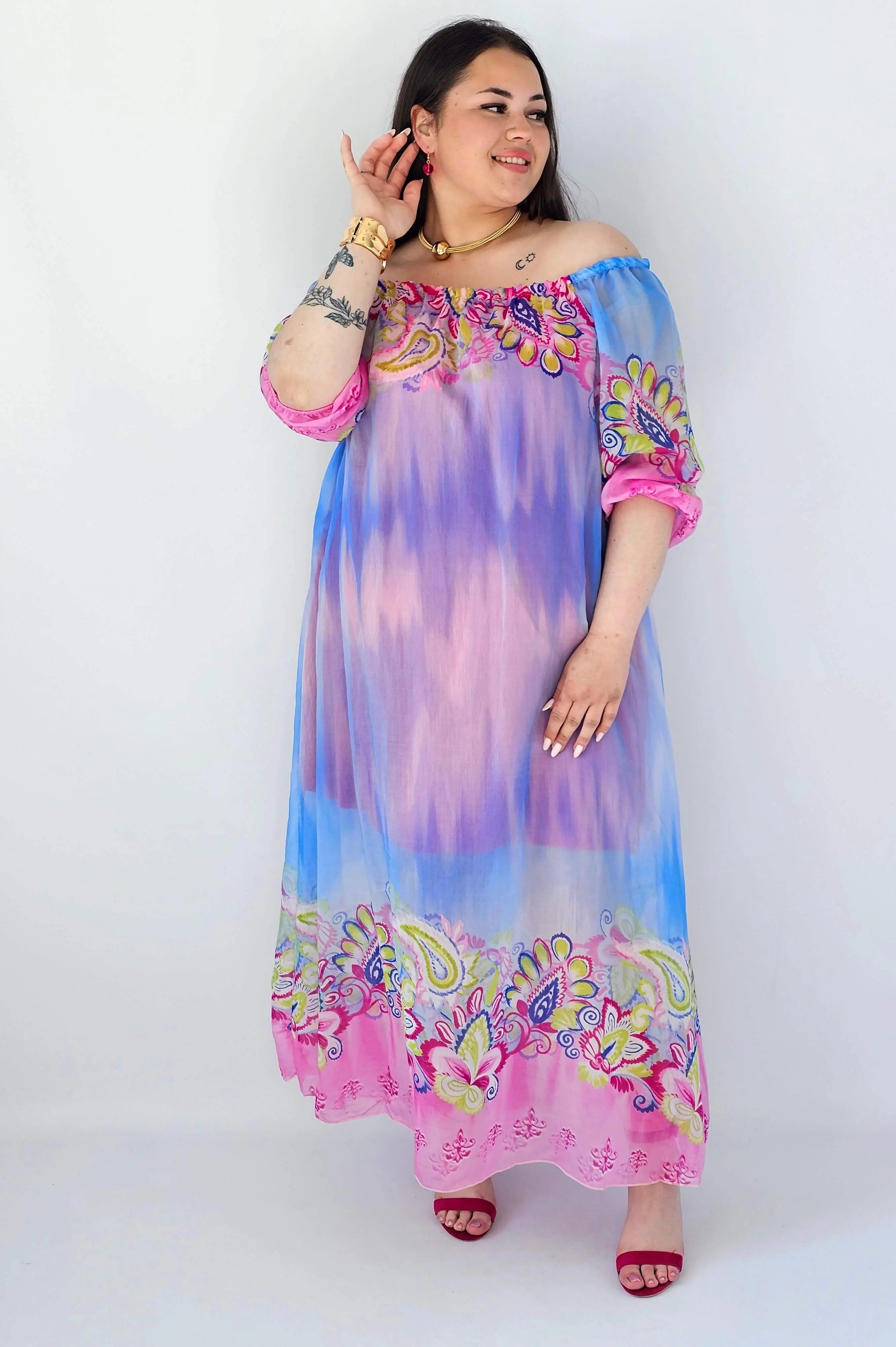 Sukienka plus size maxi w pastelowych odcieniach z etnicznym wzorem Stylowa XL