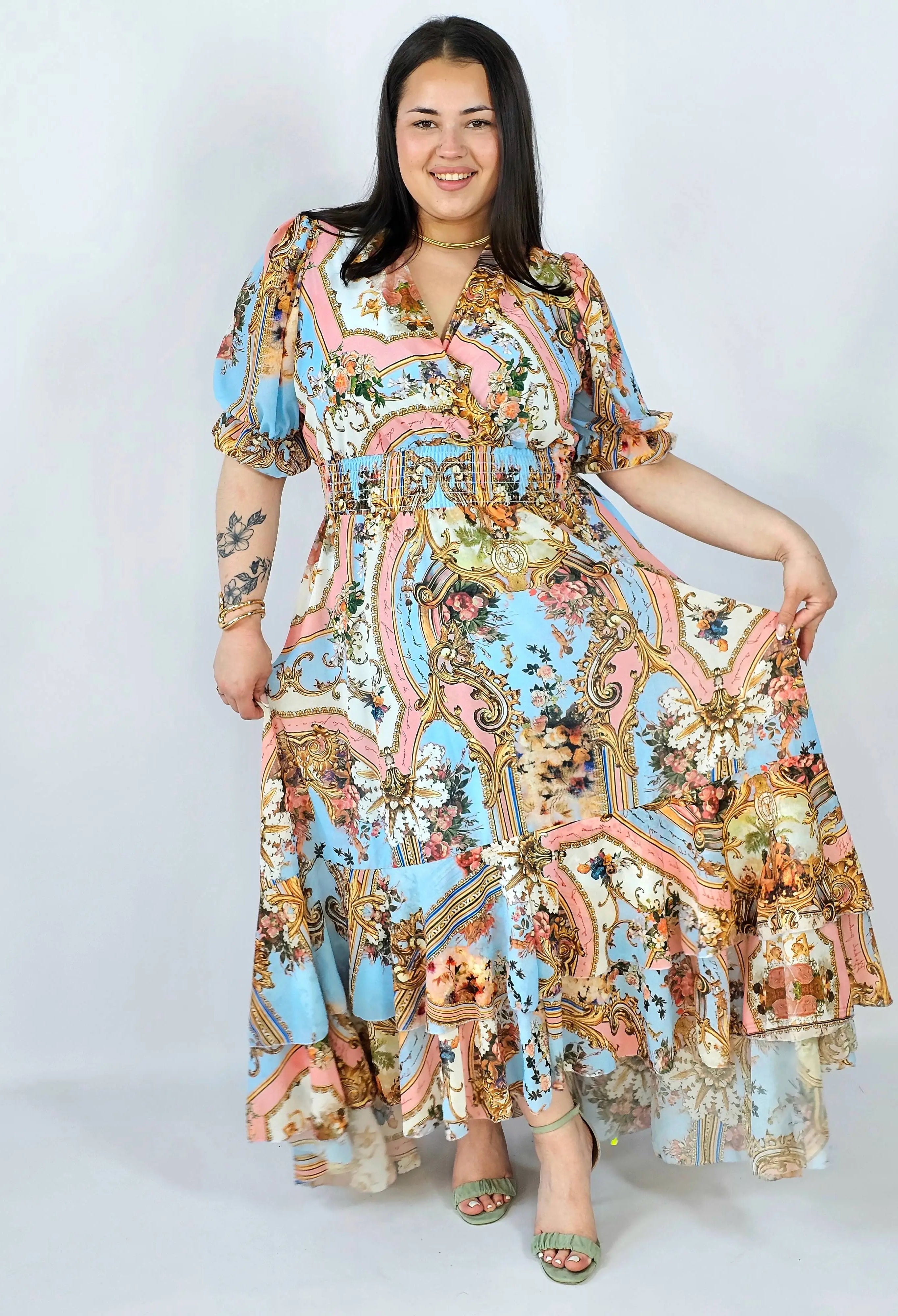 Sukienka plus size maxi z efektownym printem – styl, który robi wrażenie XXL Stylowa XL