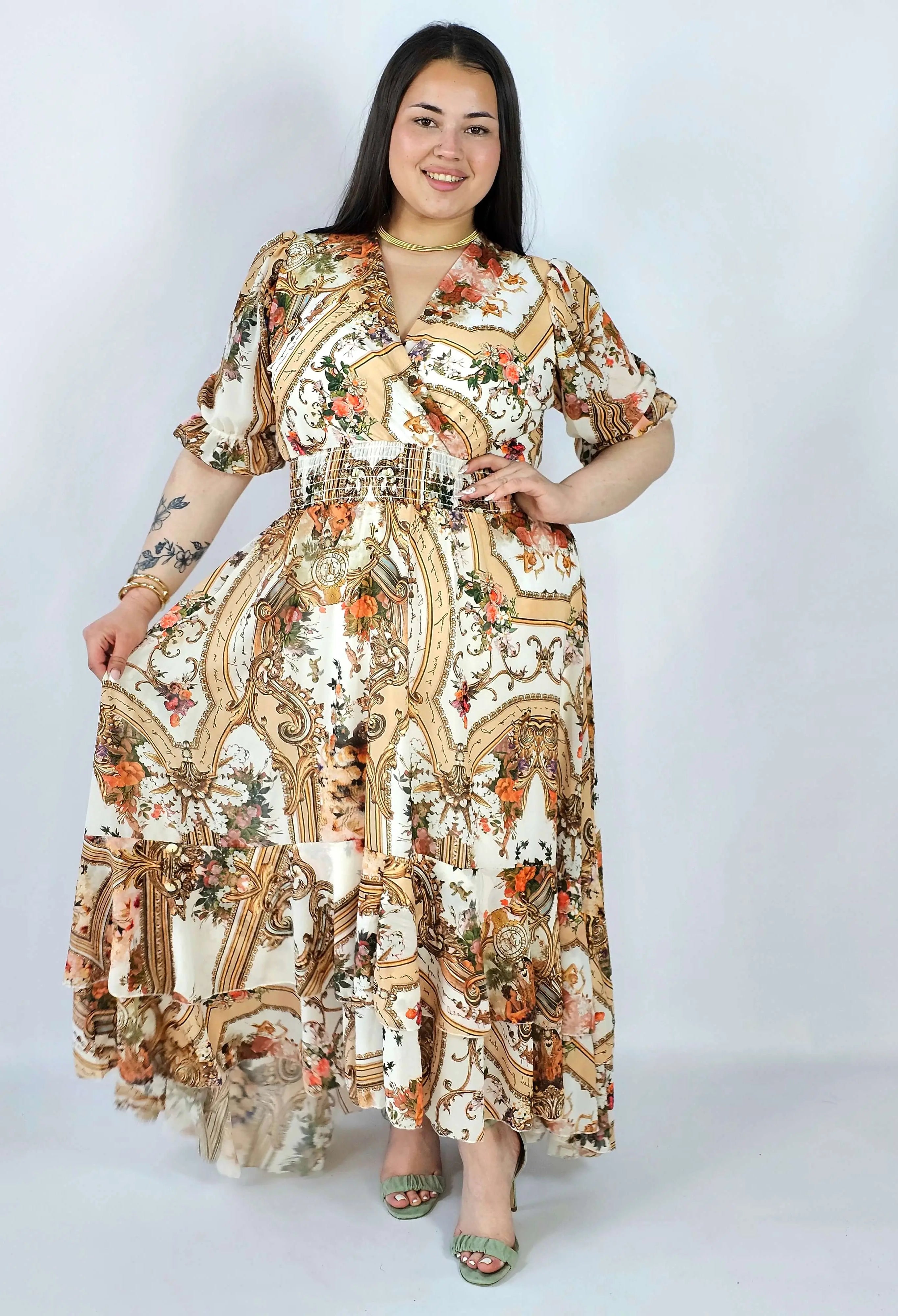 Sukienka plus size maxi z efektownym printem – styl, który robi wrażenie XXL Stylowa XL