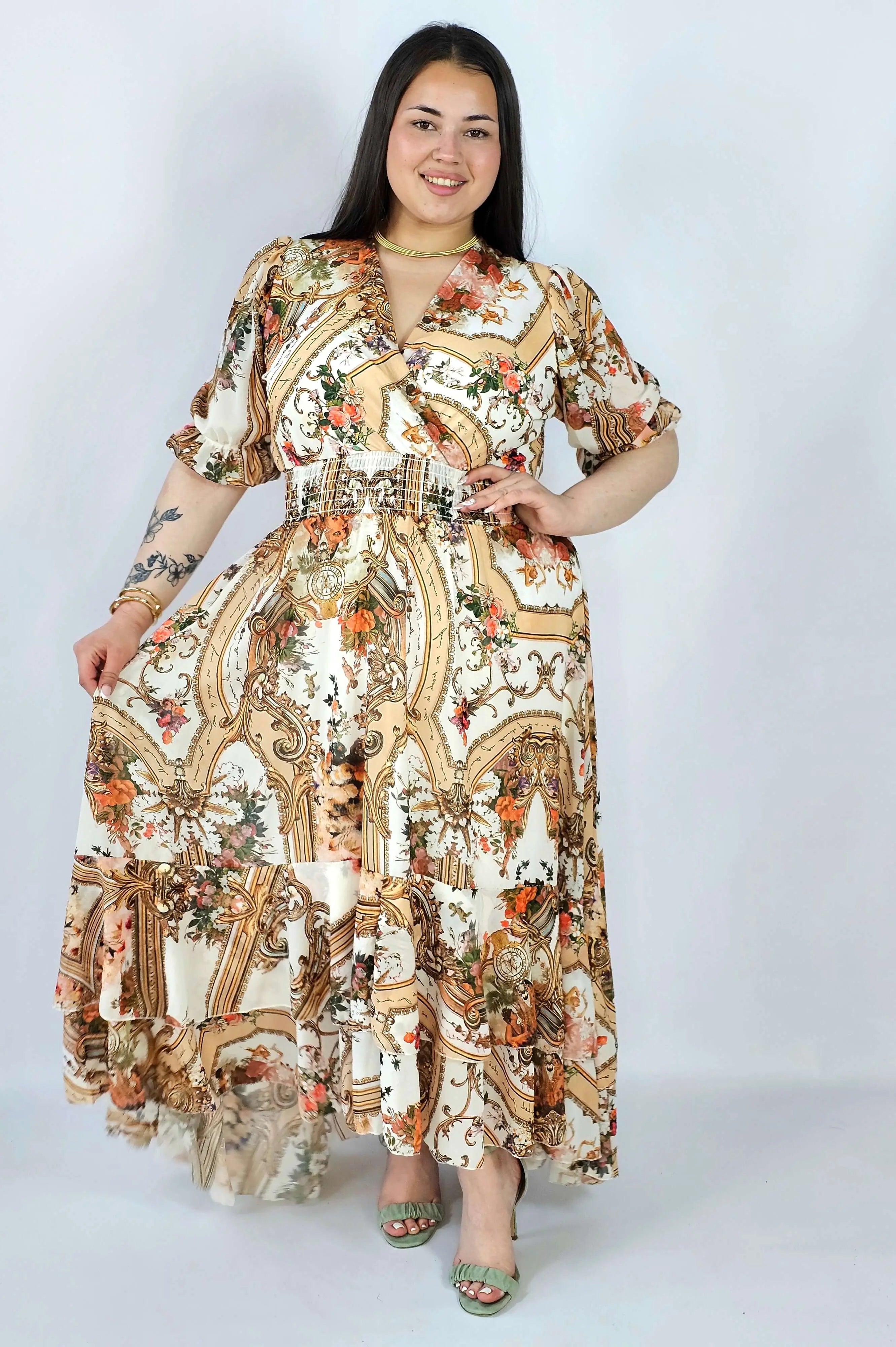 Sukienka plus size maxi z efektownym printem – styl, który robi wrażenie XXL Stylowa XL