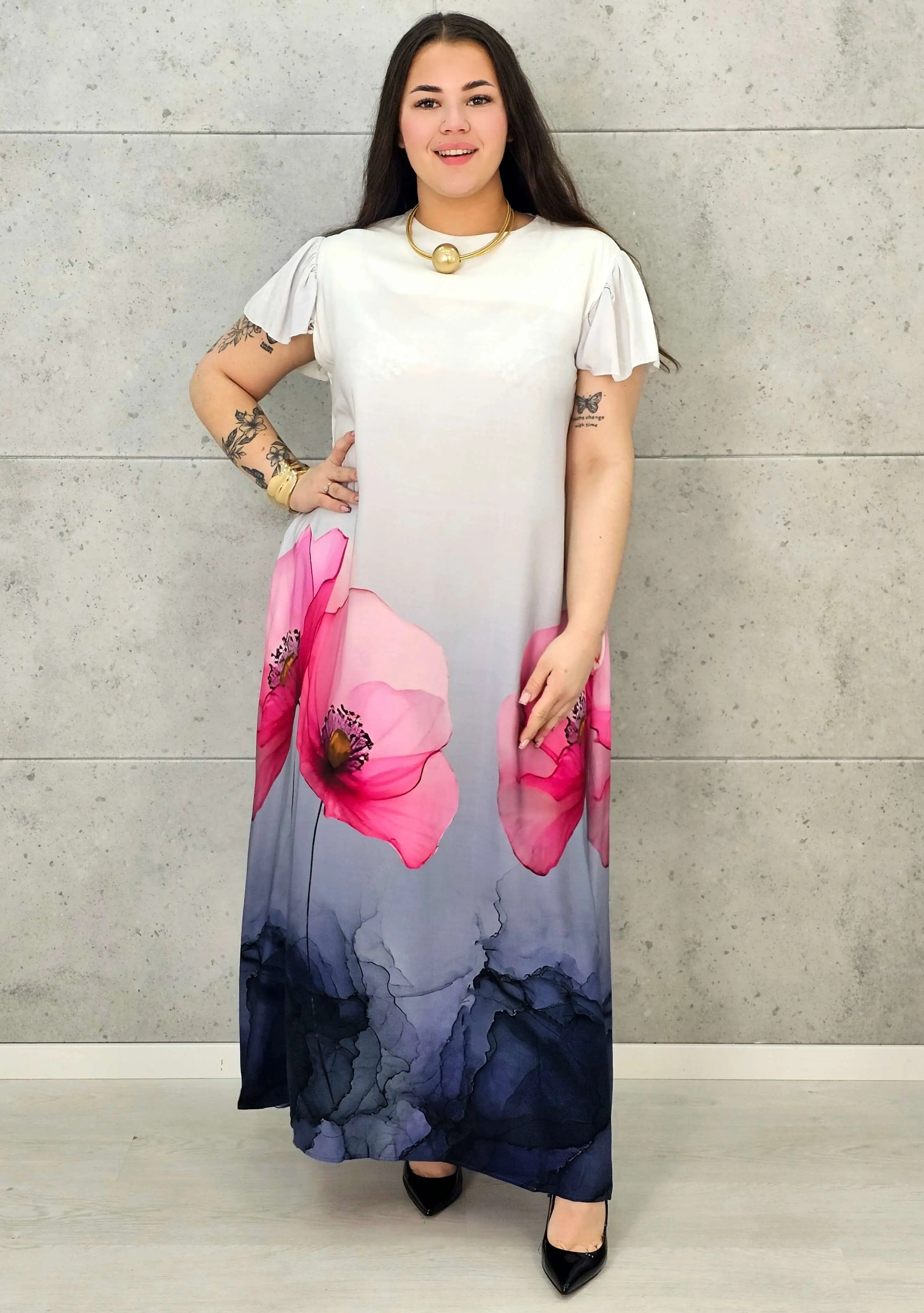 Sukienka plus size maxi z malarskim dołem – elegancka propozycja XXL Stylowa XL