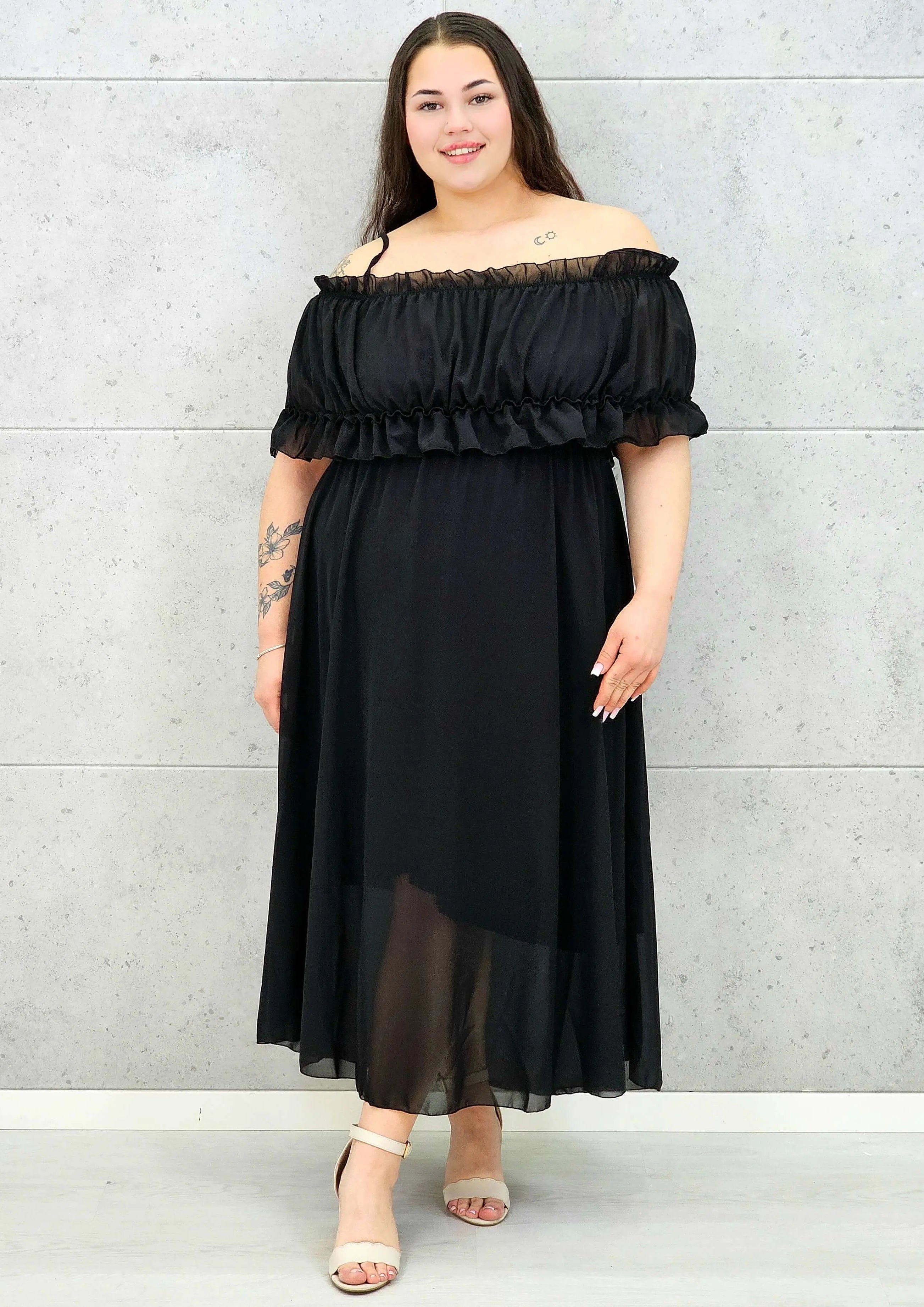 Sukienka plus size midi z falbaną i ramiączkami Stylowa XL