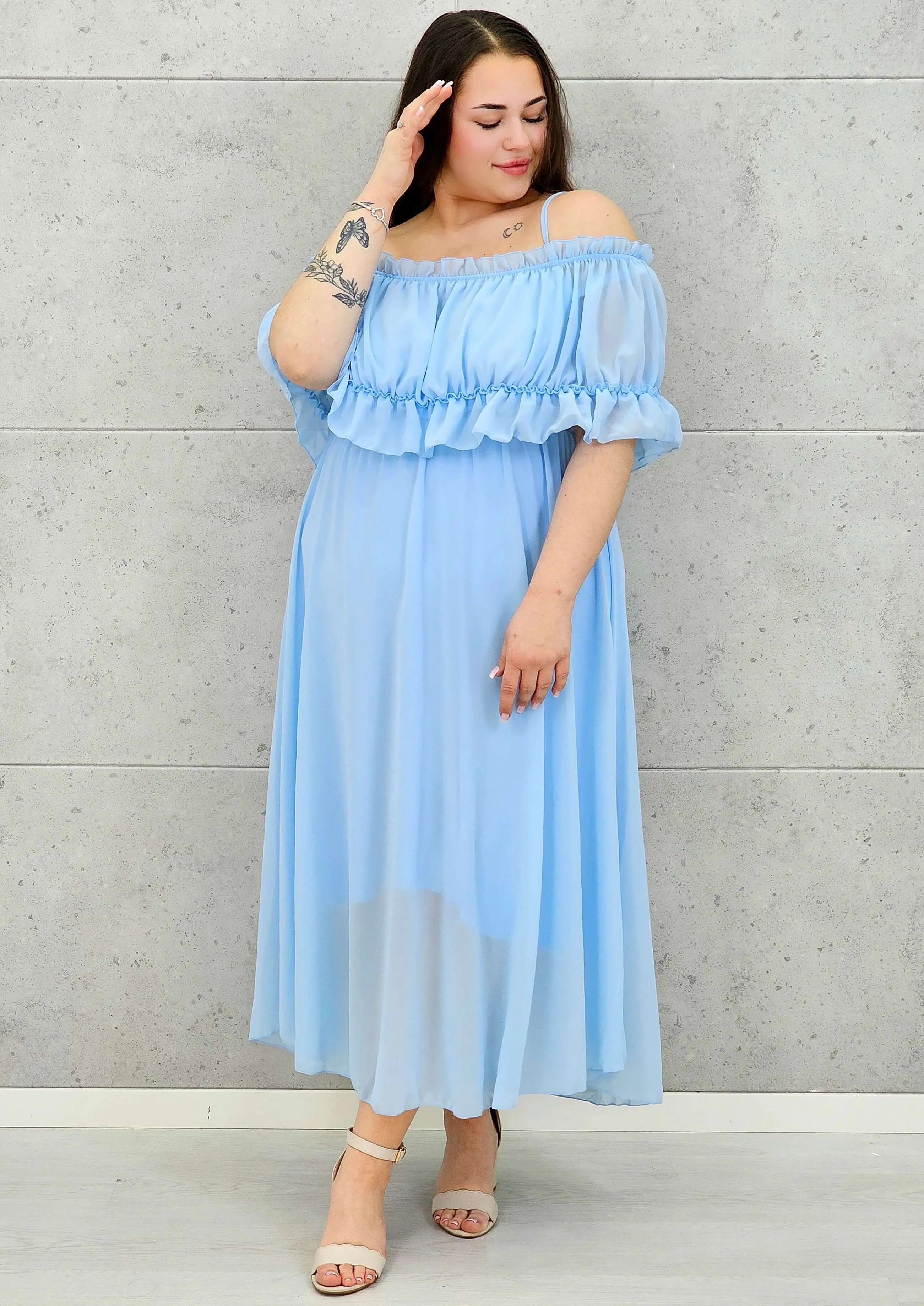 Sukienka plus size midi z falbaną i ramiączkami Stylowa XL