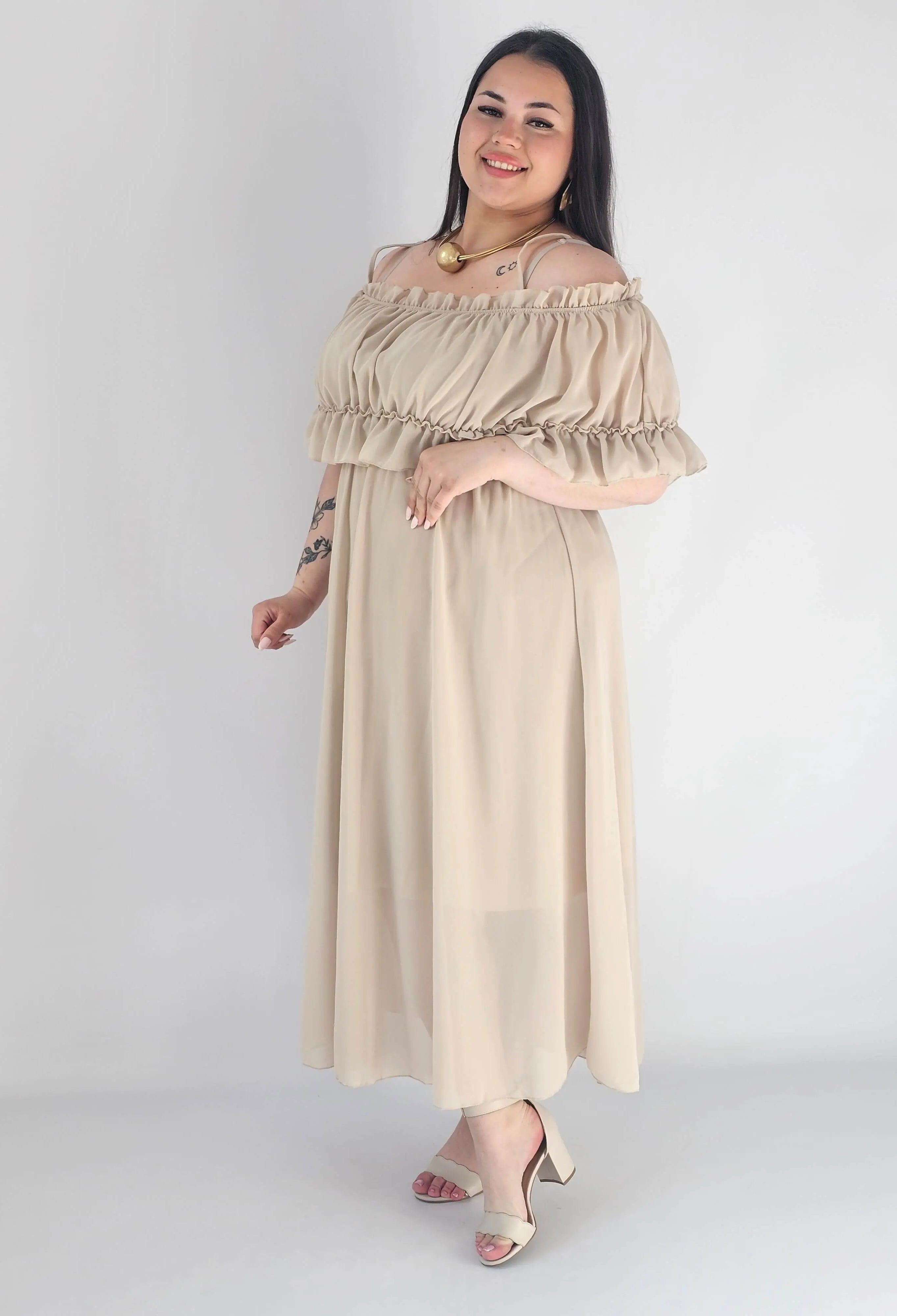 Sukienka plus size midi z falbaną i ramiączkami Stylowa XL