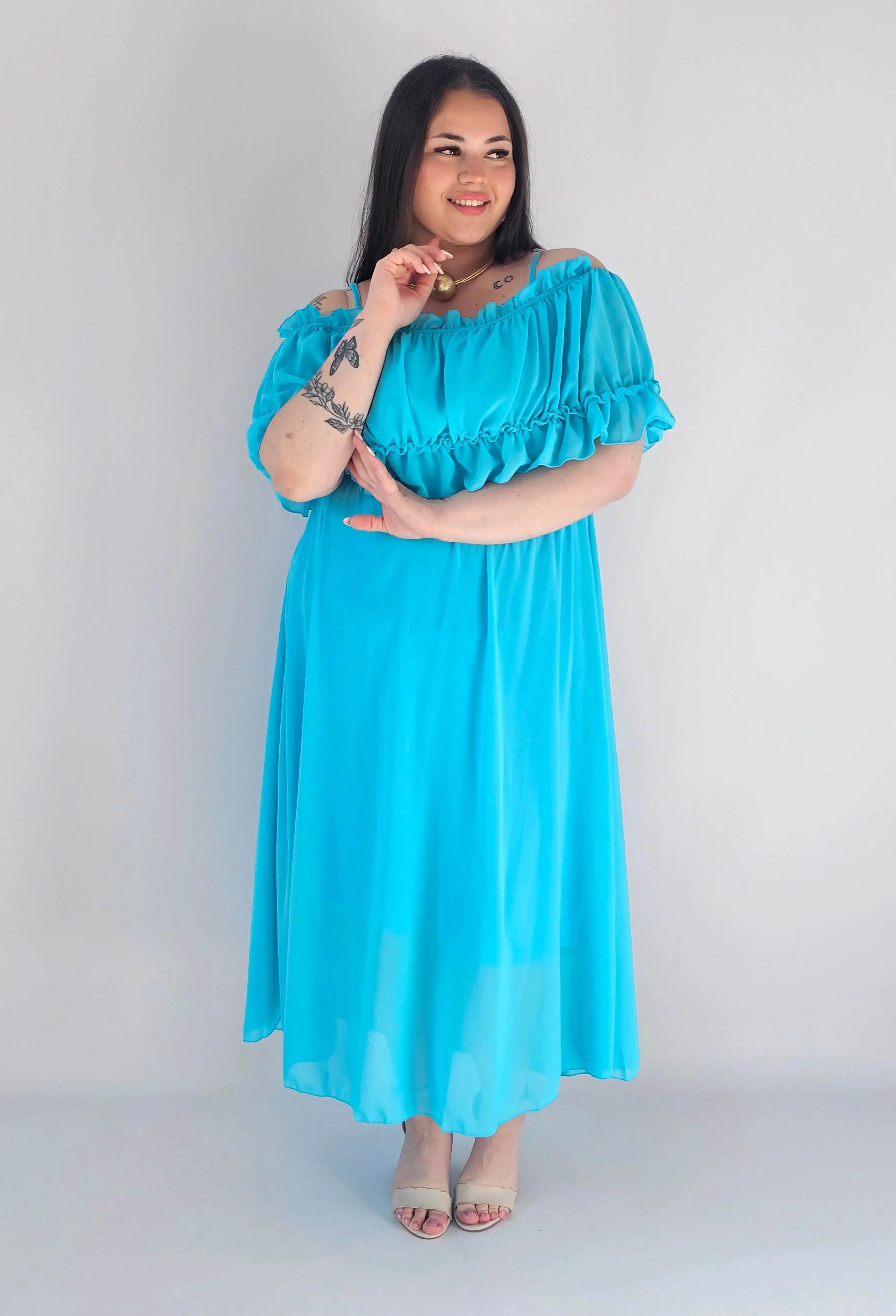 Sukienka plus size midi z falbaną i ramiączkami Stylowa XL
