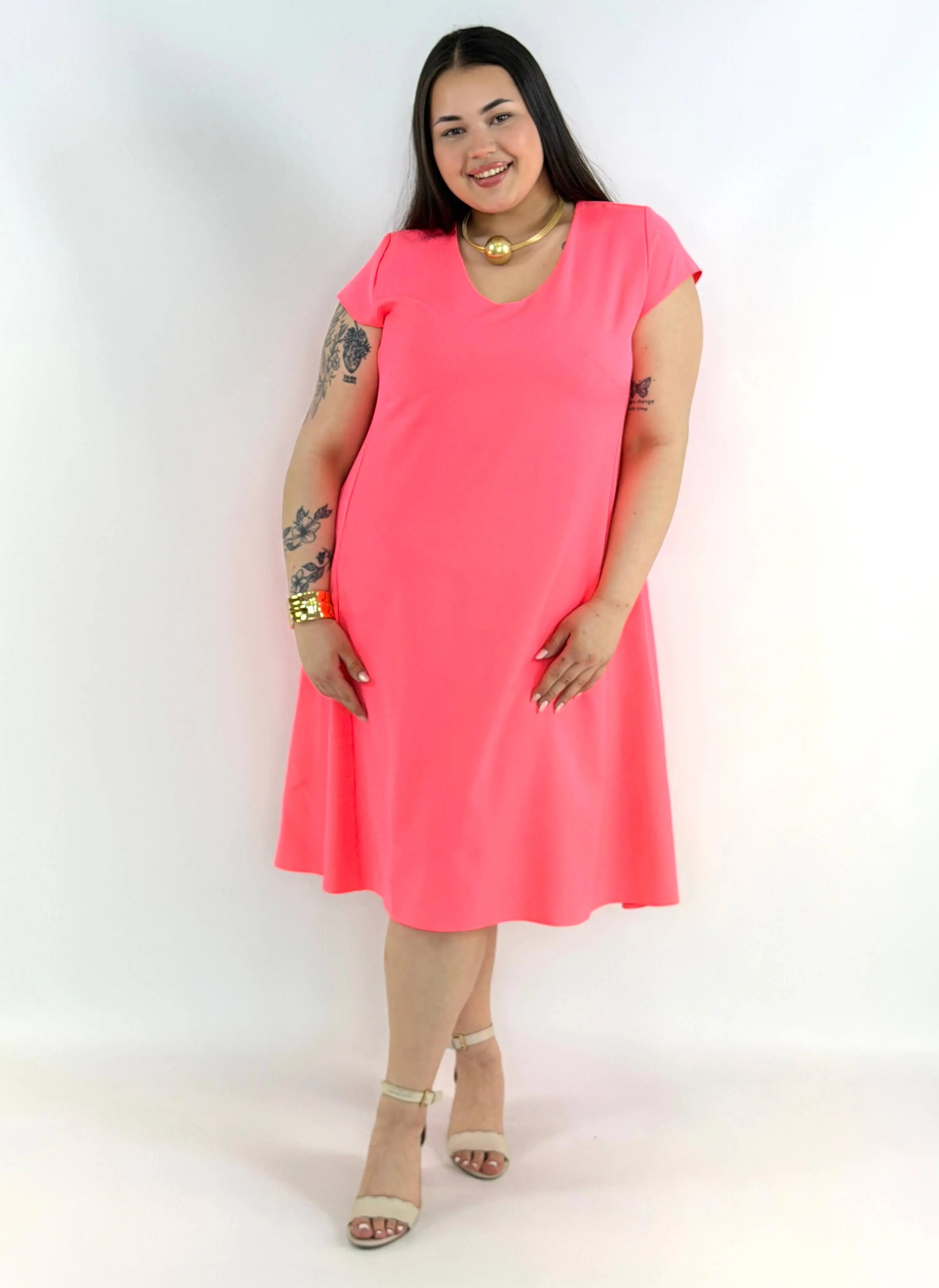 Sukienka plus size rozkloszowana – elegancka sukienka XXL na wiosnę i lato Stylowa XL