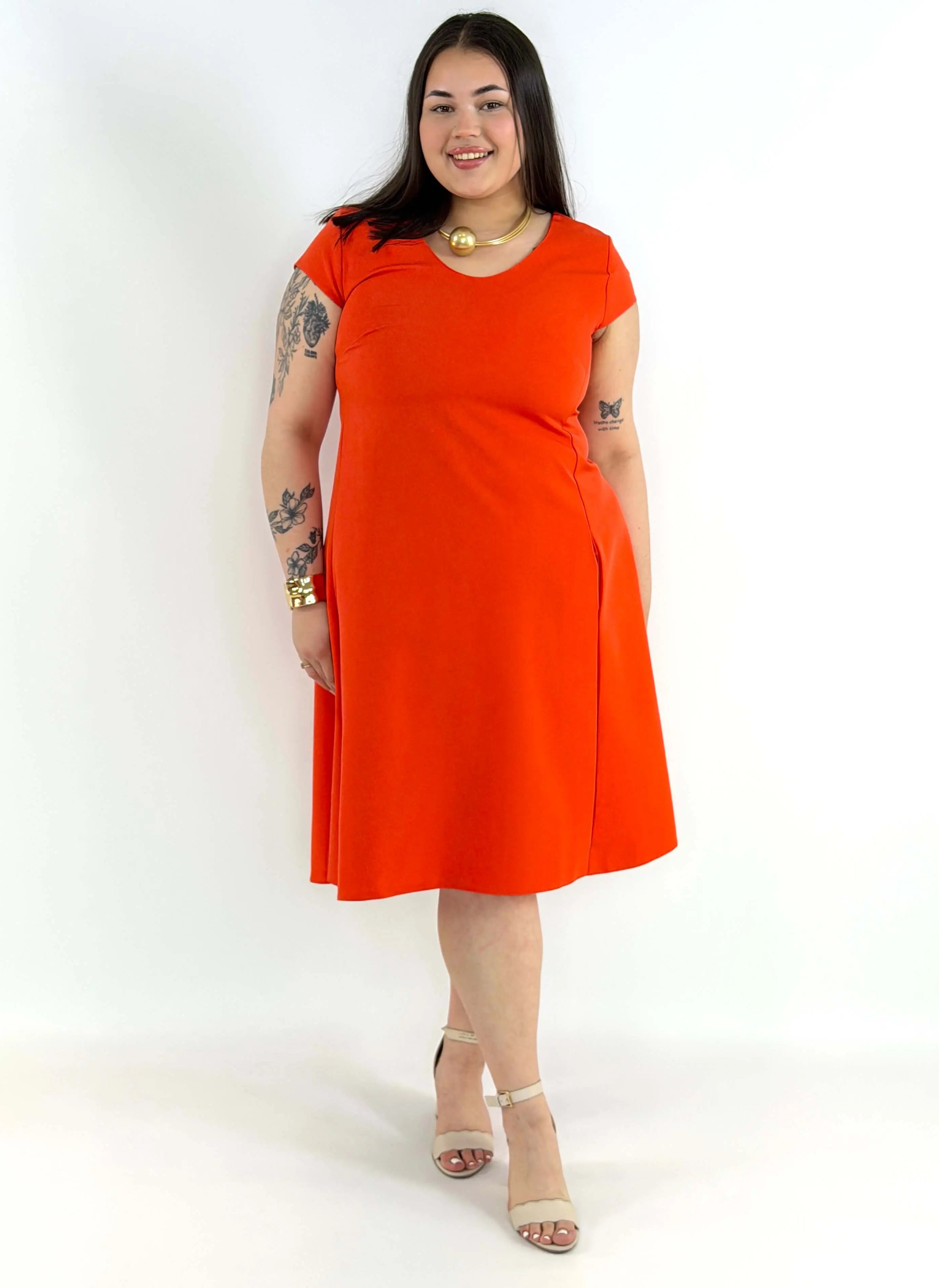 Sukienka plus size rozkloszowana – elegancka sukienka XXL na wiosnę i lato Stylowa XL