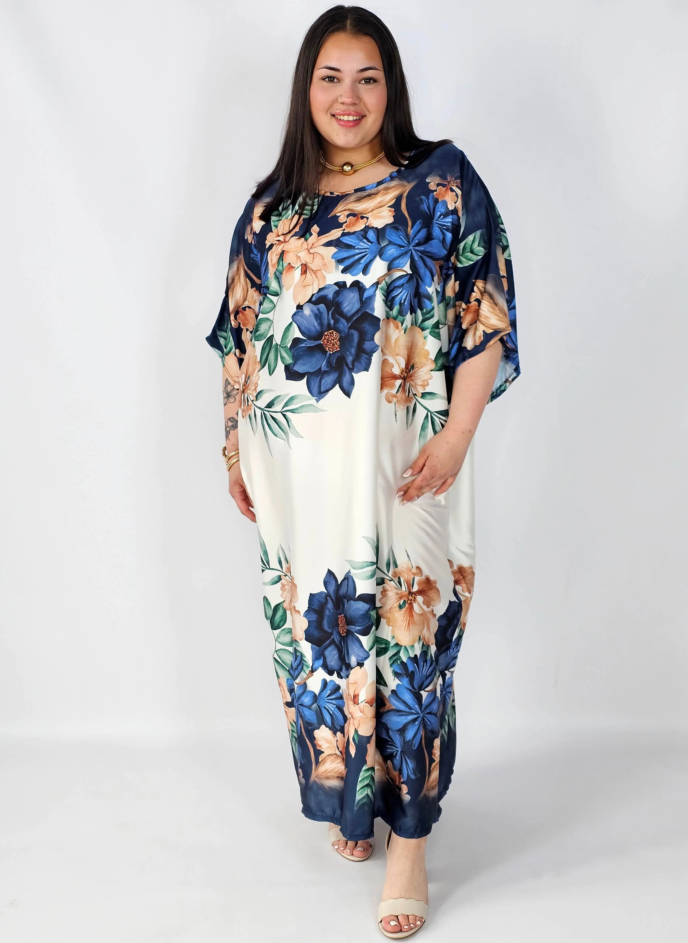 Sukienka plus size satynowa – elegancka sukienka XXL z połyskiem Stylowa XL