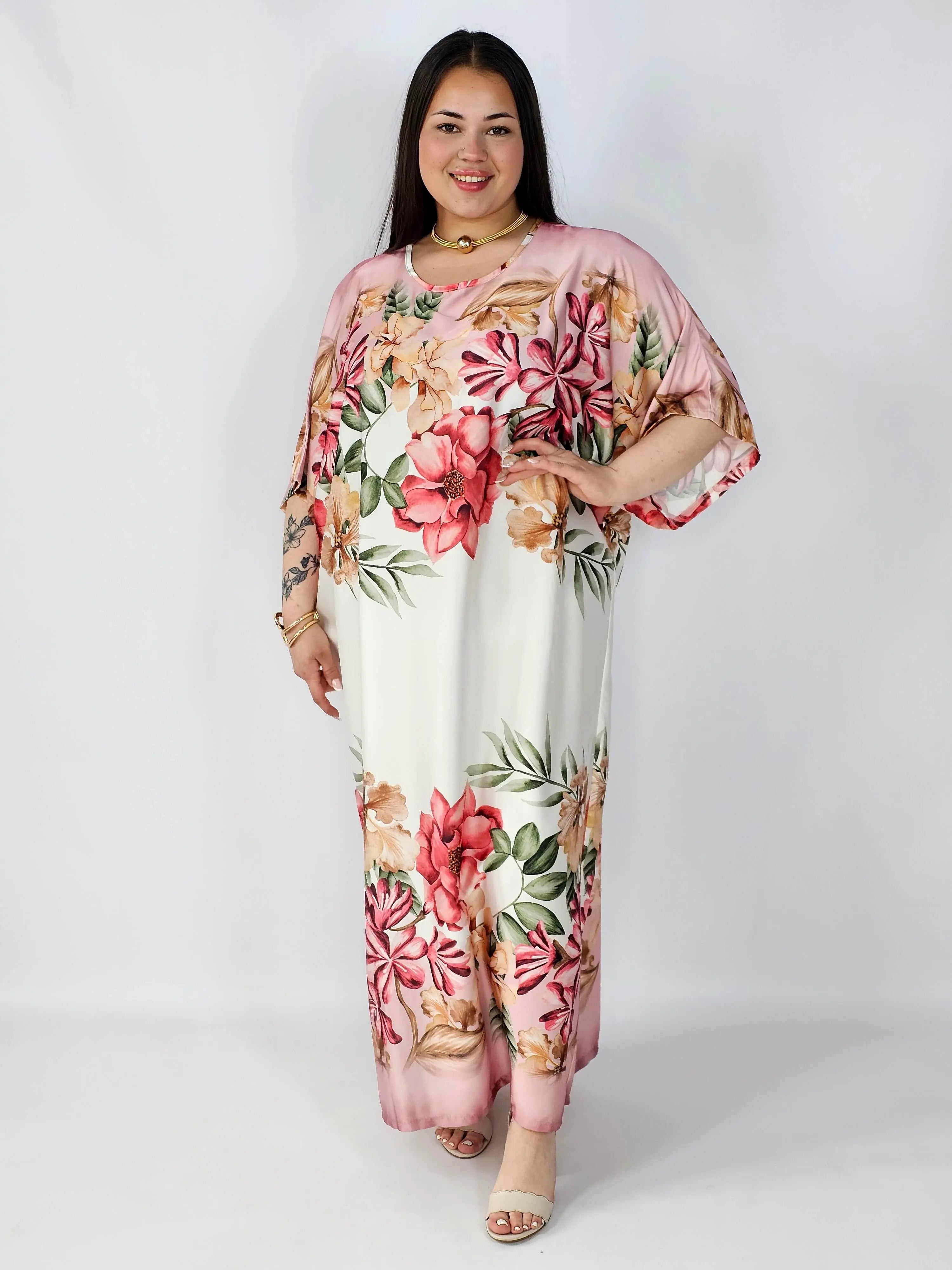Sukienka plus size satynowa – elegancka sukienka XXL z połyskiem Stylowa XL