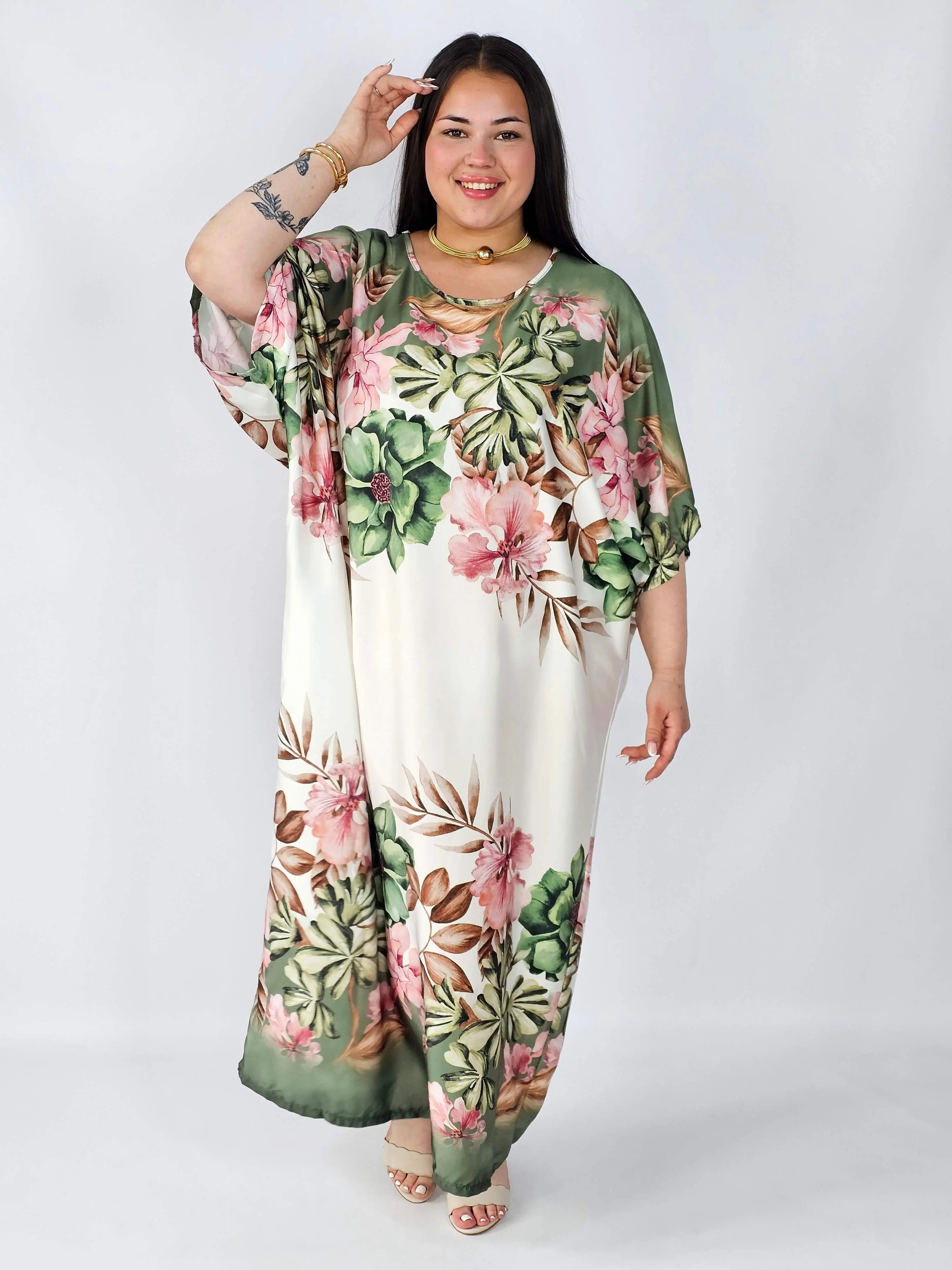 Sukienka plus size satynowa – elegancka sukienka XXL z połyskiem Stylowa XL