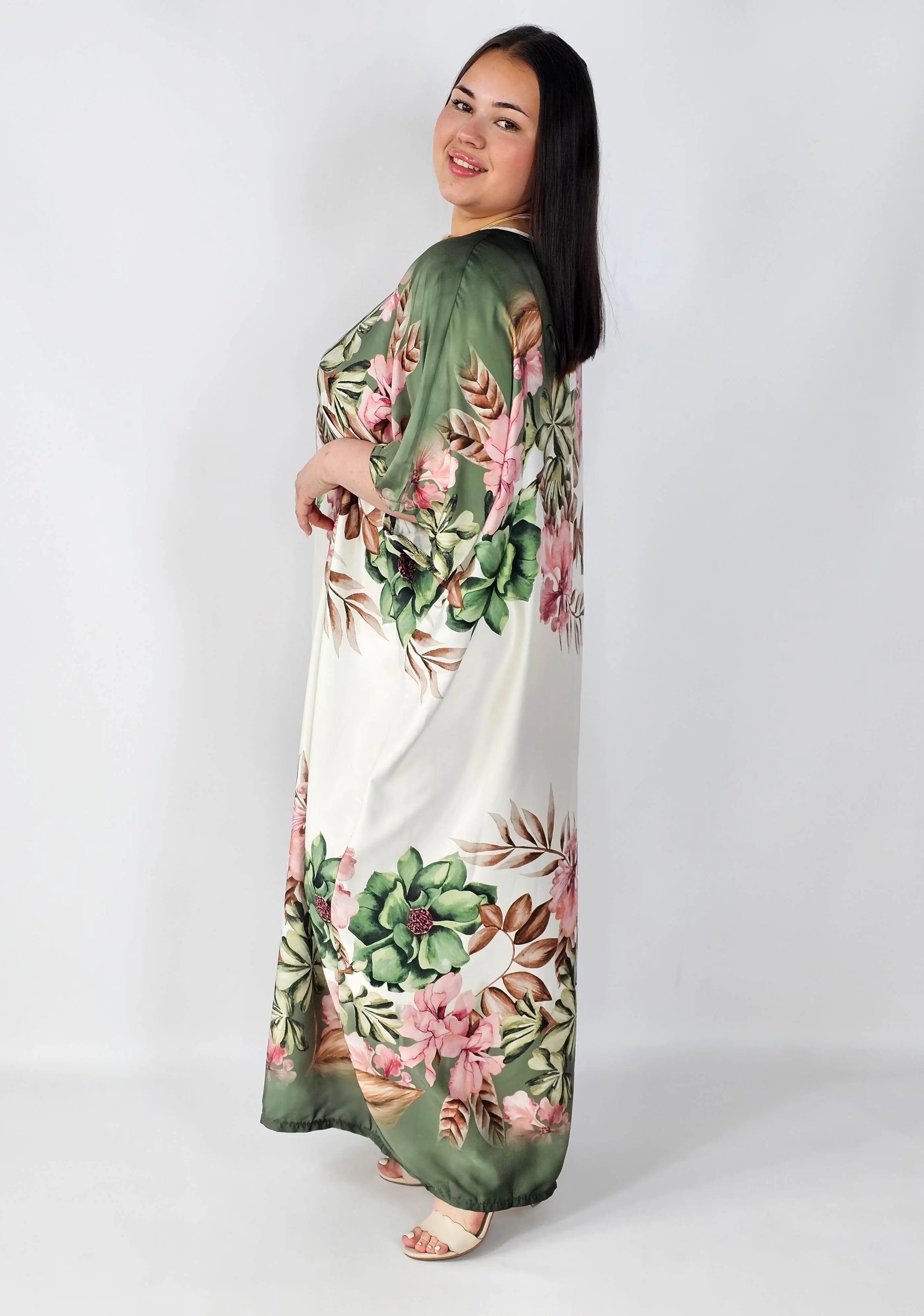 Sukienka plus size satynowa – elegancka sukienka XXL z połyskiem Stylowa XL