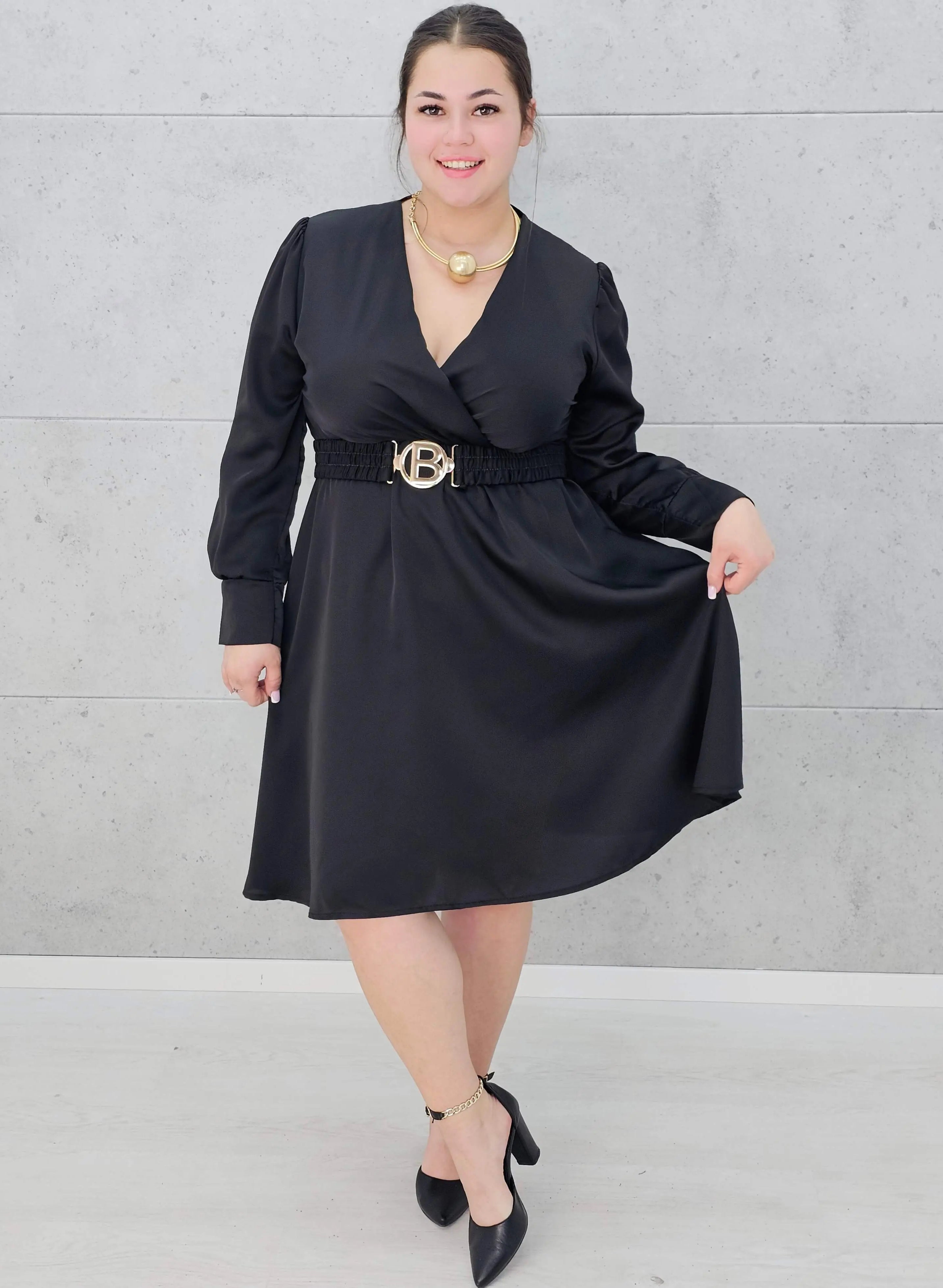 Sukienka plus size satynowa z paskiem – elegancja i pewność siebie na każdą okazję Stylowa XL