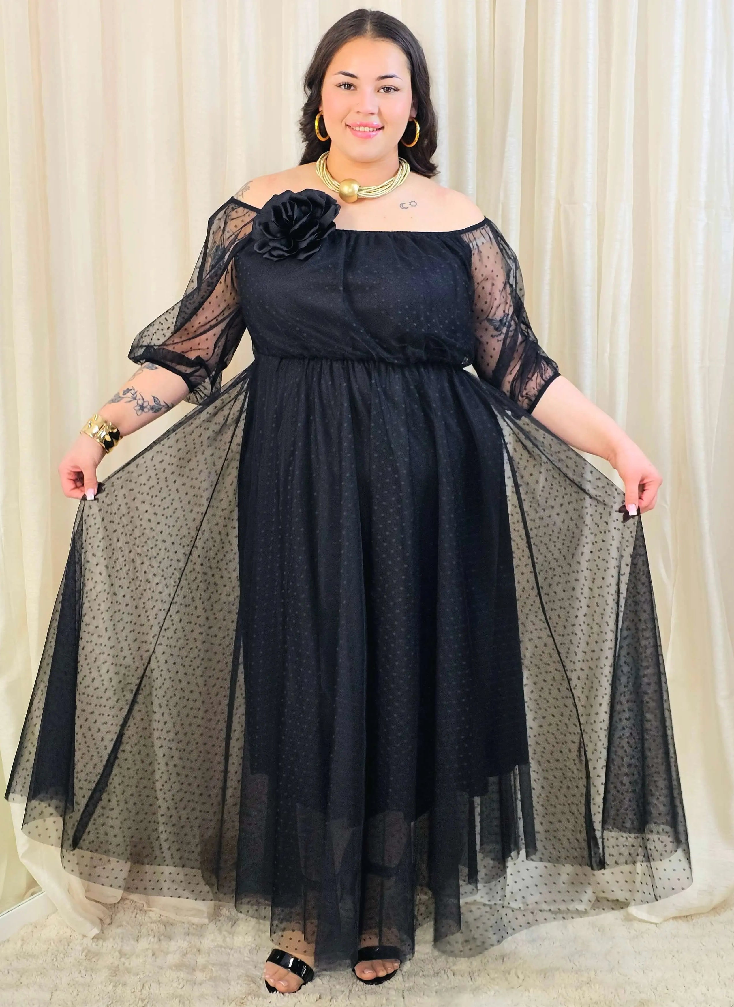 Sukienka plus size tiulowa maxi z dekoltem hiszpanka – elegancka sukienka XXL Stylowa XL Stylowa XL