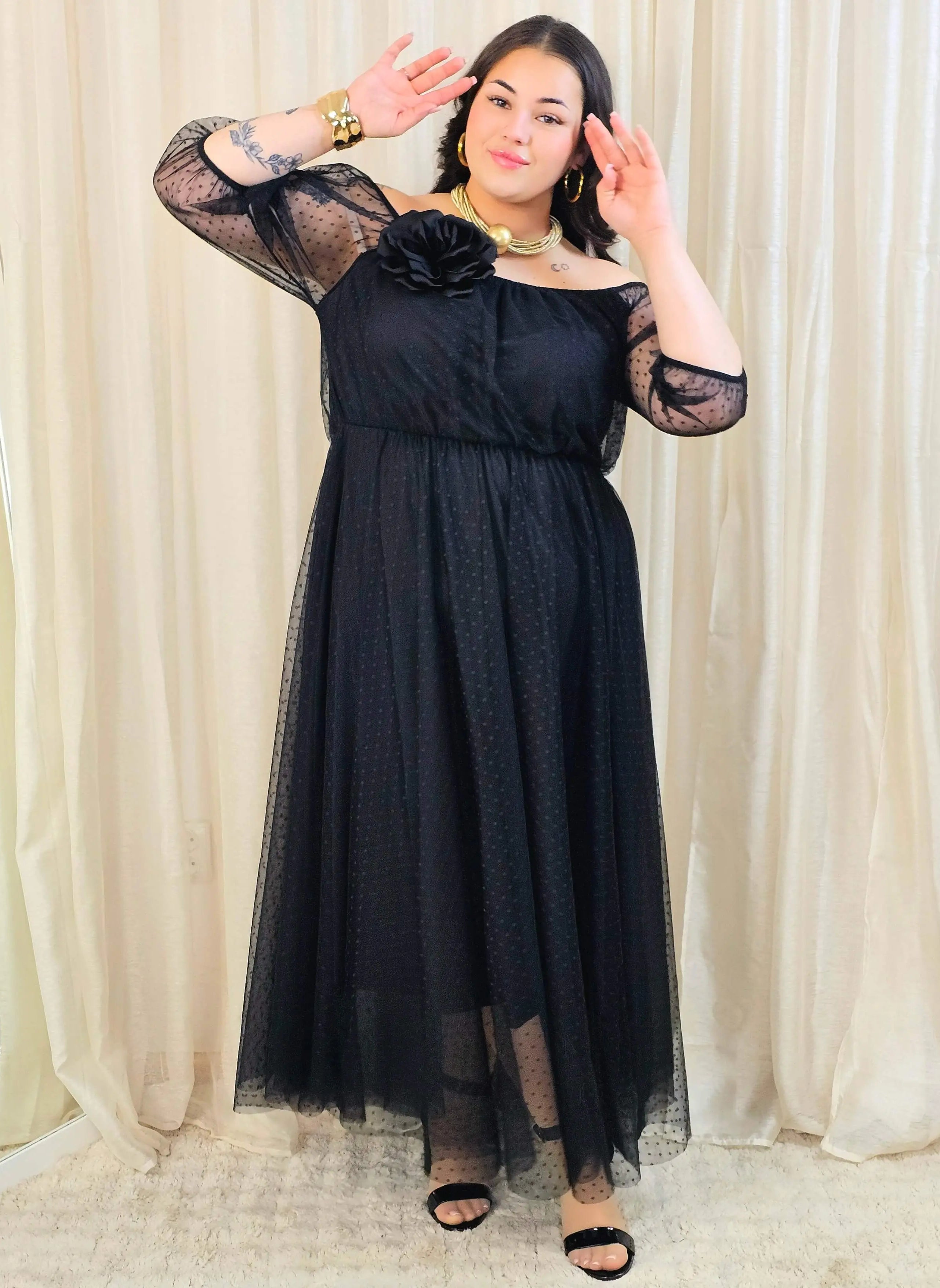 Sukienka plus size tiulowa maxi z dekoltem hiszpanka – elegancka sukienka XXL Stylowa XL Stylowa XL