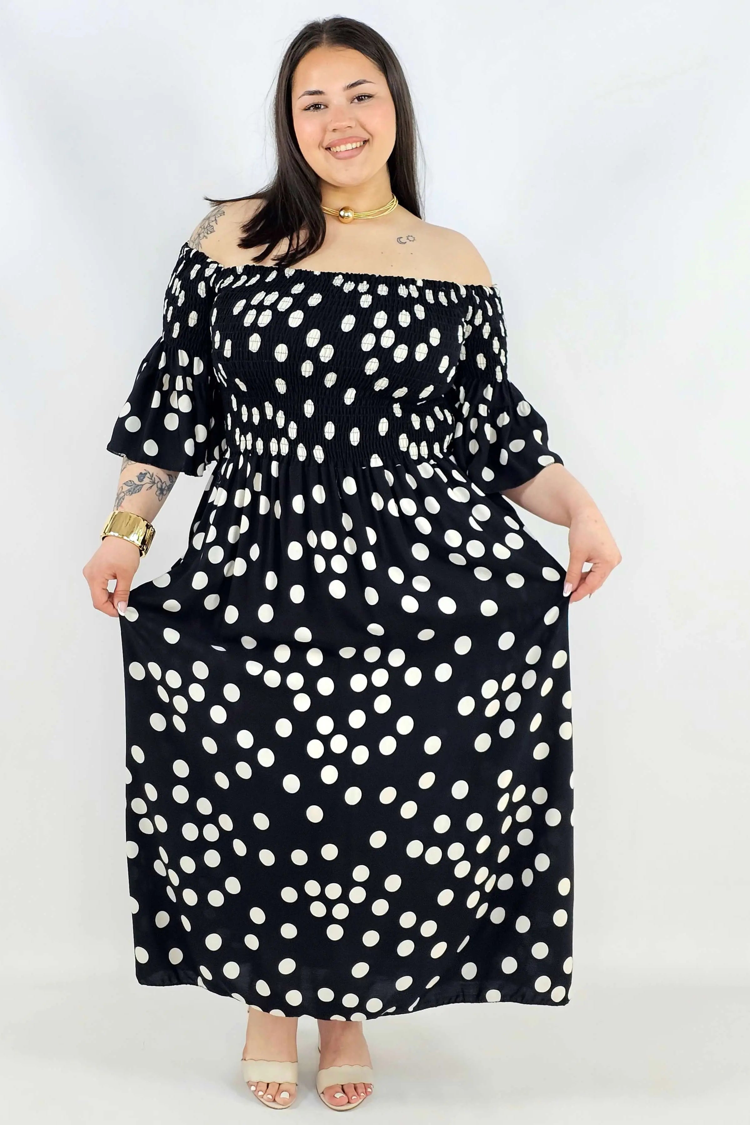 Sukienka plus size w groszki XXL – elegancka hiszpanka na komunię i wesele Stylowa XL
