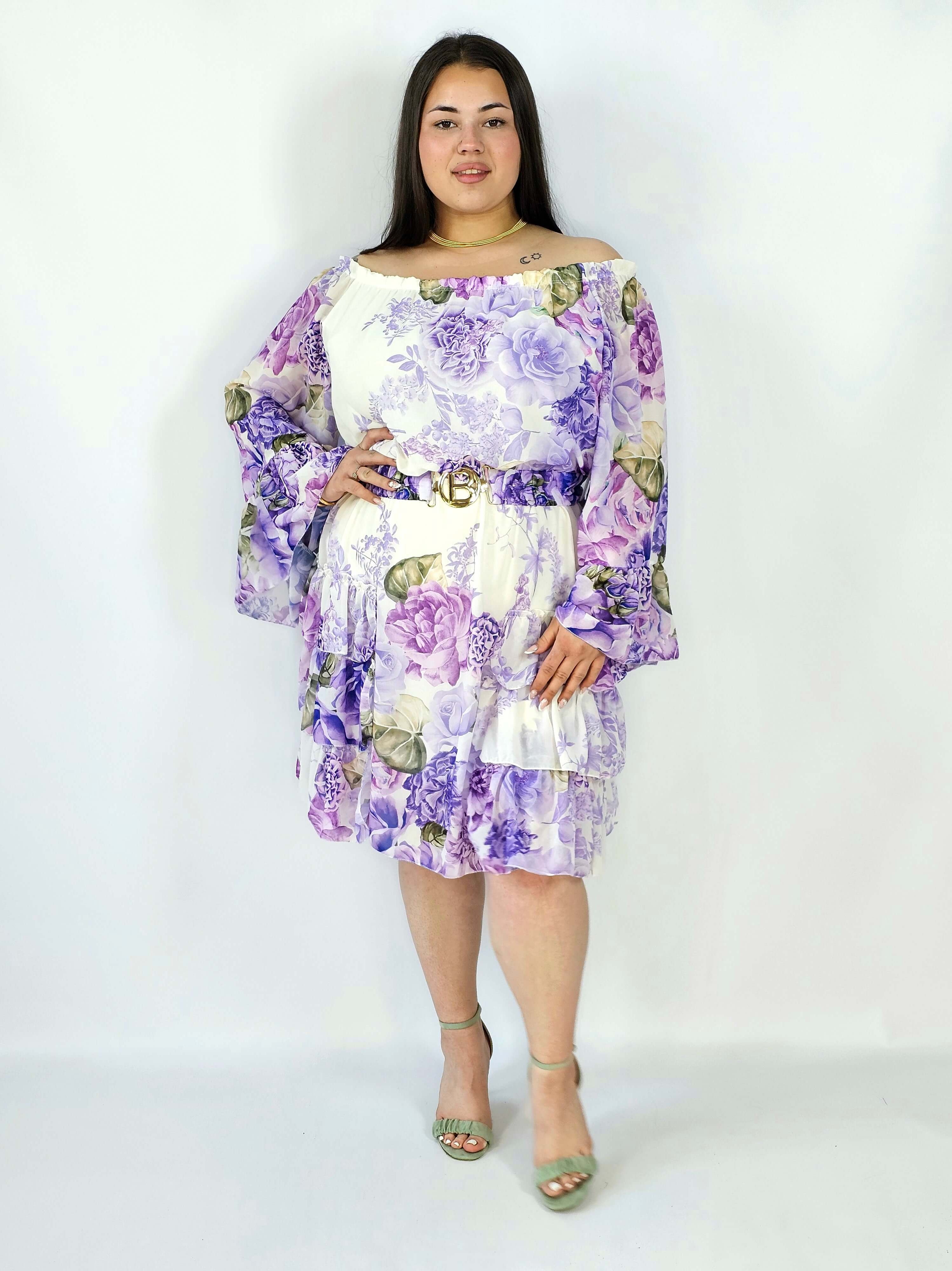 Sukienka plus size w kwiatowy wzór z falbaną – lekka i kobieca stylizacja XXL Stylowa XL