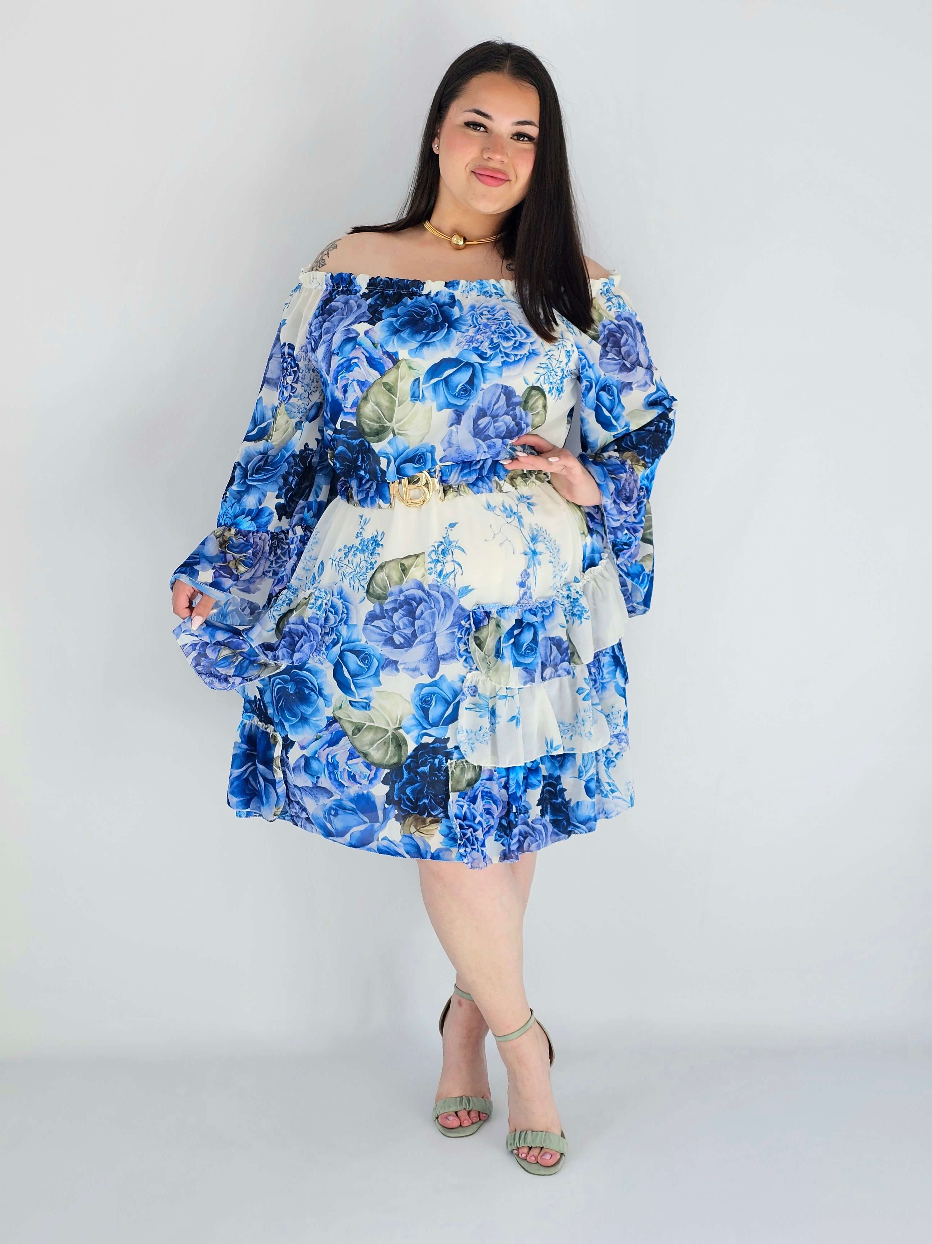 Sukienka plus size w kwiatowy wzór z falbaną – lekka i kobieca stylizacja XXL Stylowa XL