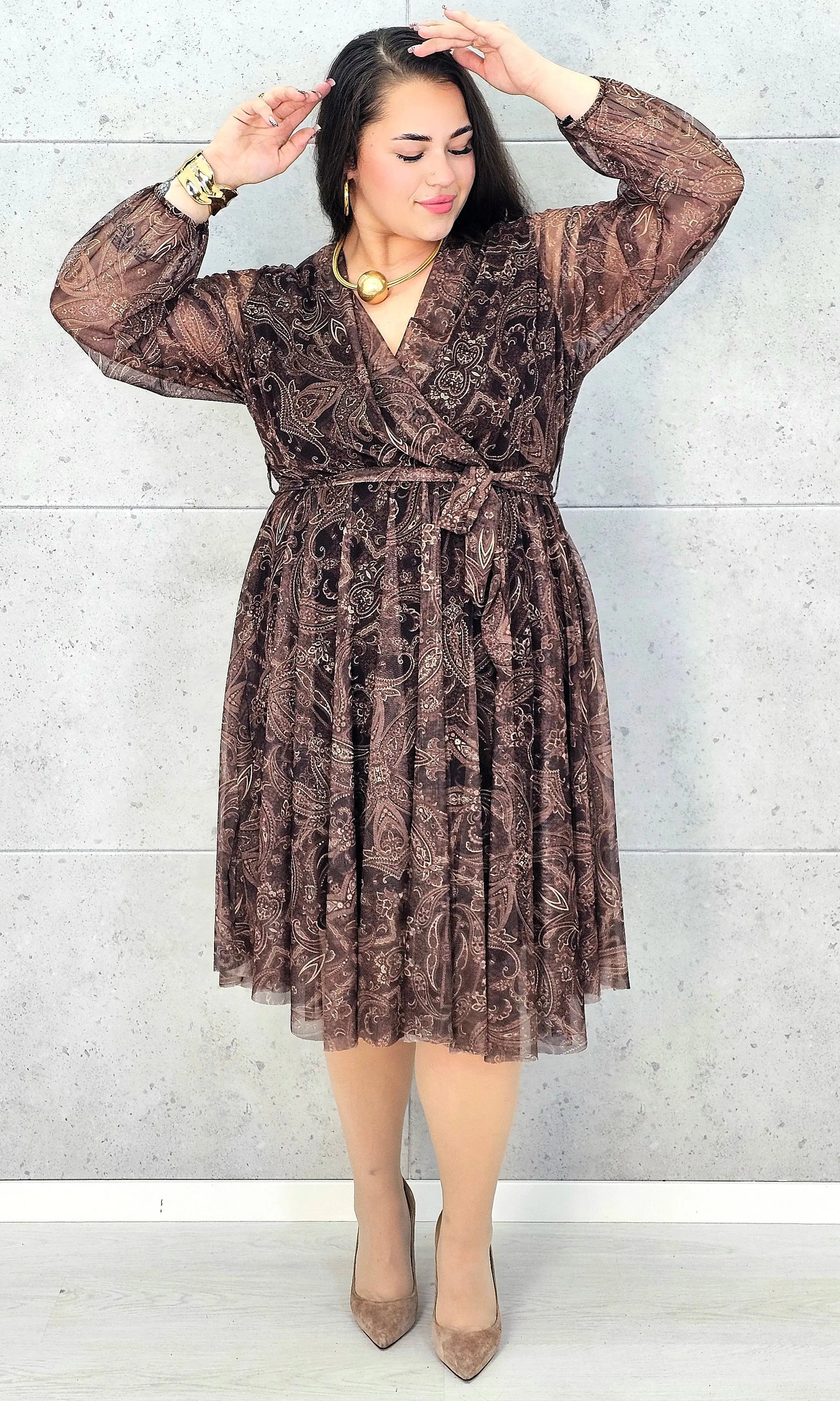 Sukienka plus size w orientalny wzór – elegancja i lekkość dla kobiet XXL Stylowa XL