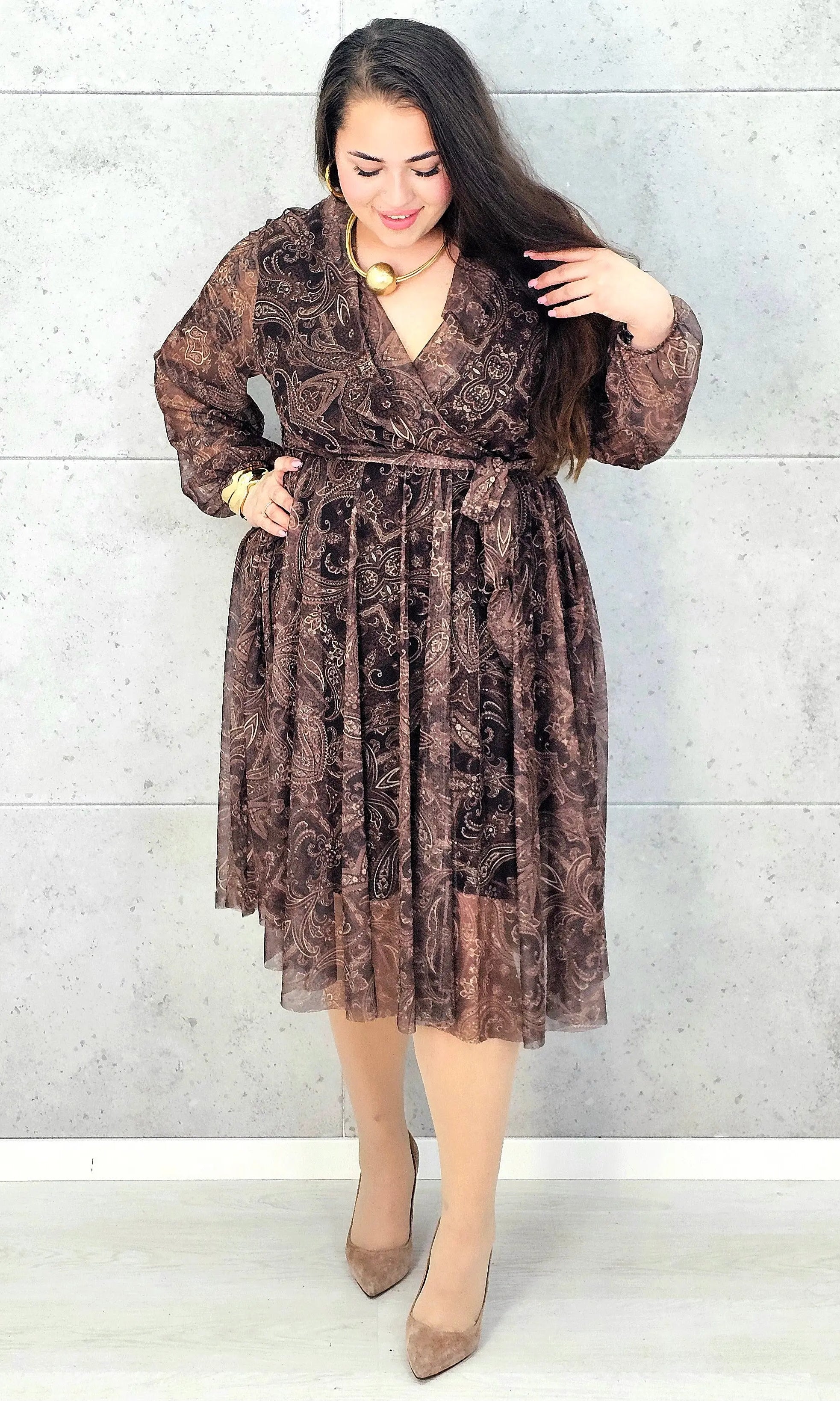 Sukienka plus size w orientalny wzór – elegancja i lekkość dla kobiet XXL Stylowa XL