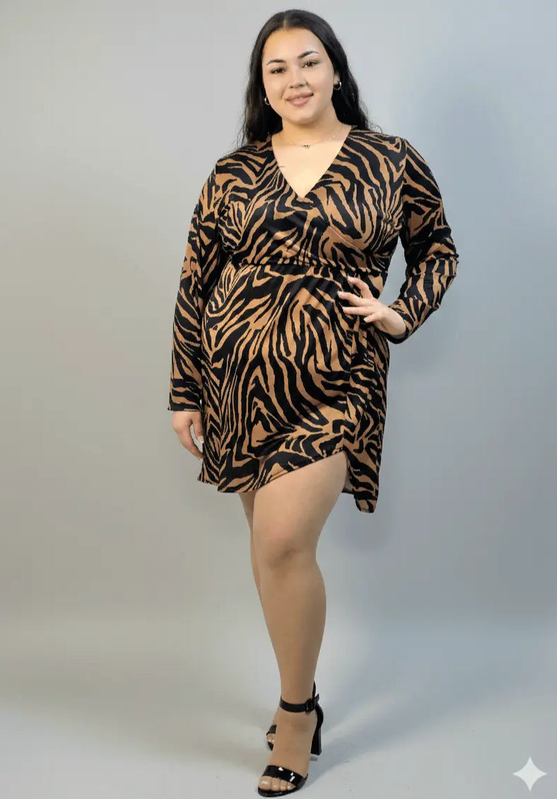 Sukienka plus size w zwierzęcy wzór z dekoltem V Stylowa XL