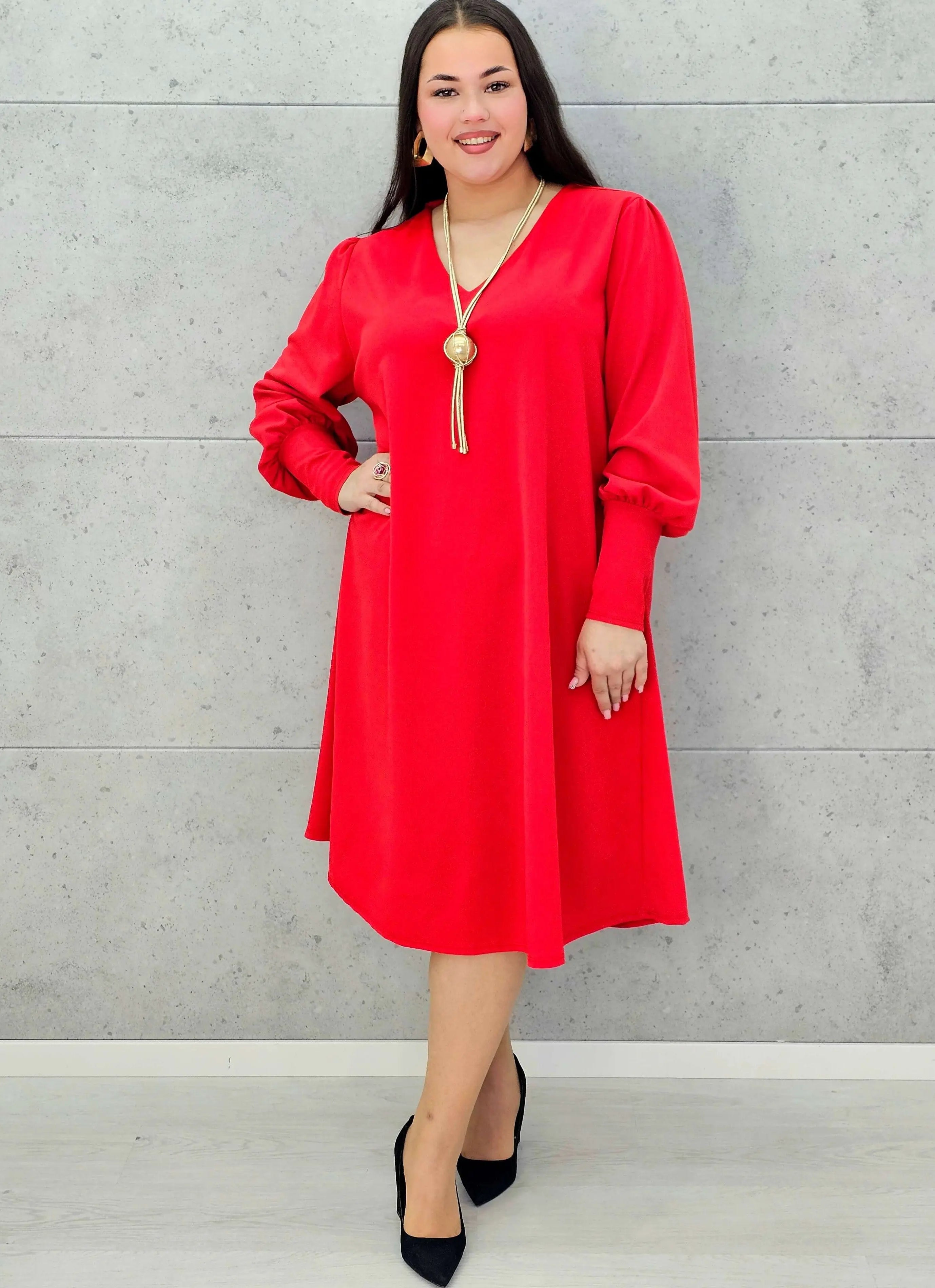 Sukienka plus size z dekoltem V – czarna, bordowa i czerwona Stylowa XL - Stylowa XL