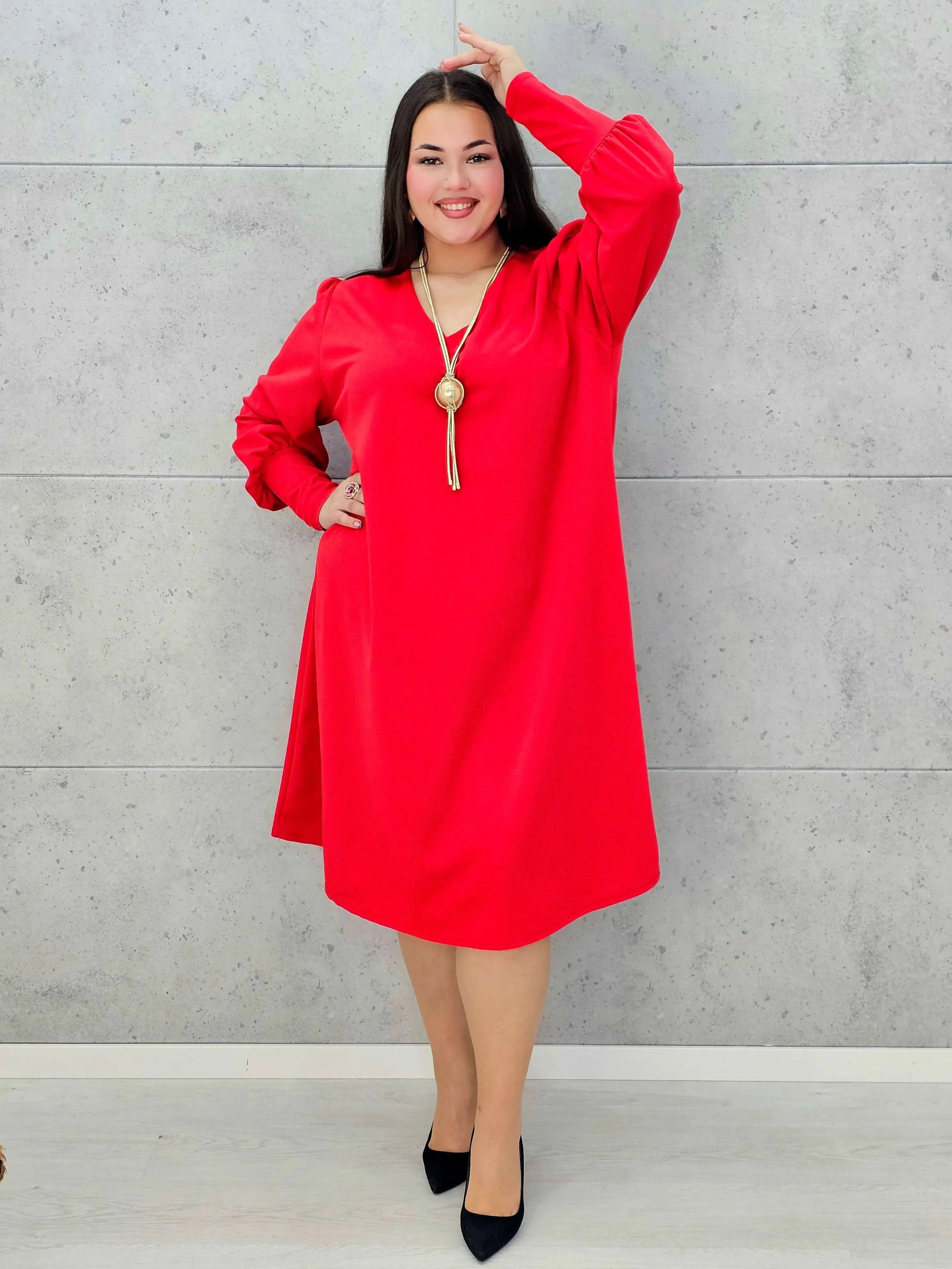 Sukienka plus size z dekoltem V – czarna, bordowa i czerwona Stylowa XL - Stylowa XL