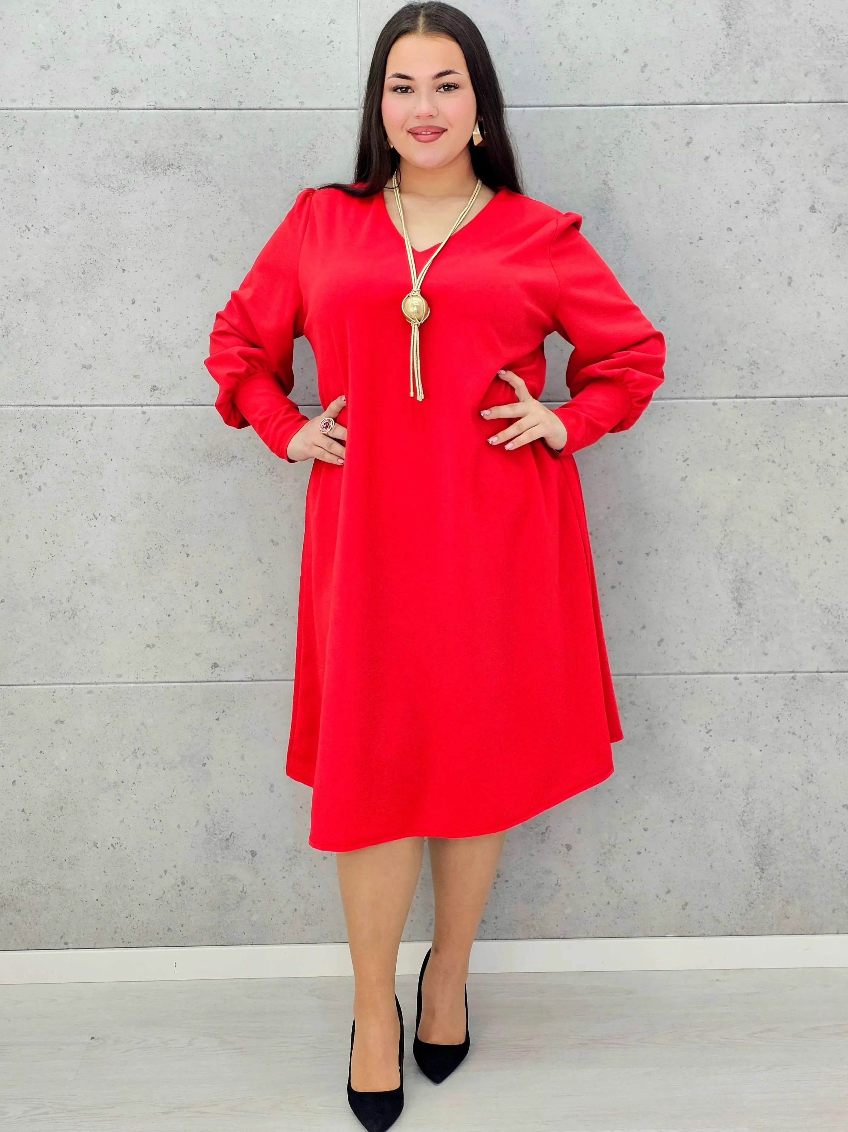 Sukienka plus size z dekoltem V – czarna, bordowa i czerwona Stylowa XL - Stylowa XL