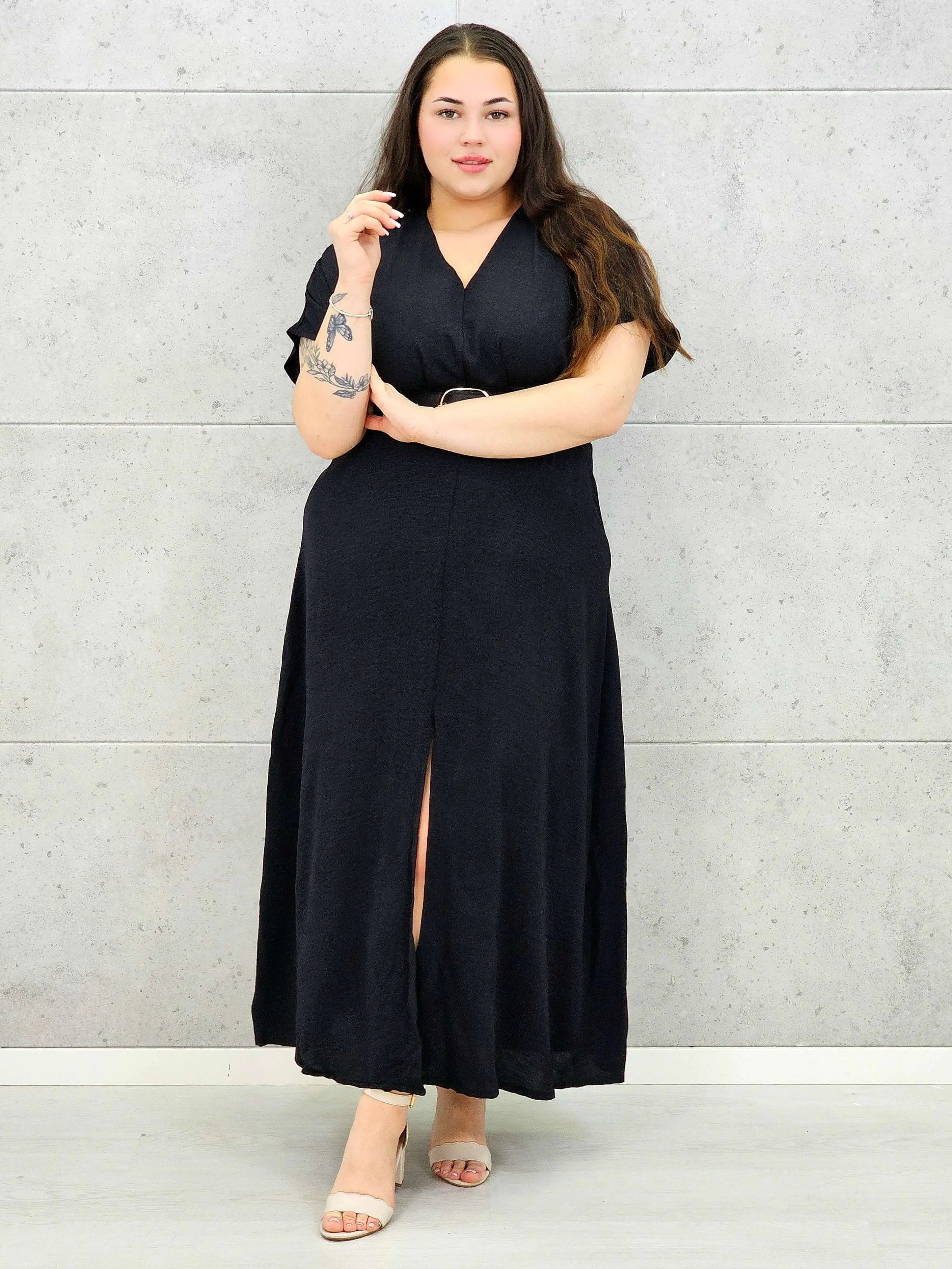 Sukienka plus size z dekoltem V i paskiem w talii Stylowa XL