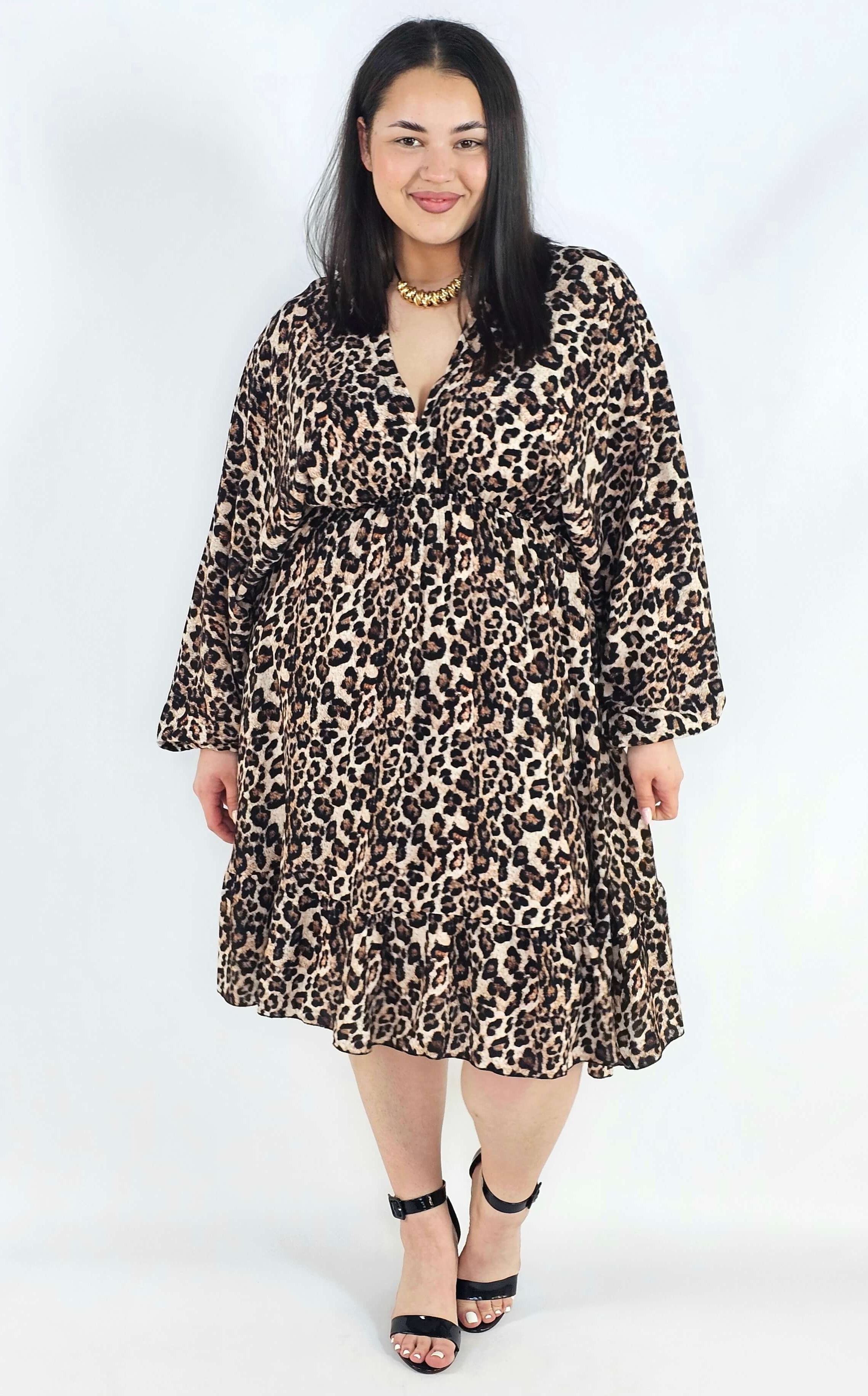 Sukienka plus size z dekoltem V i wiązaniem – lekka sukienka damska XXL z elastyczną talią Stylowa XL