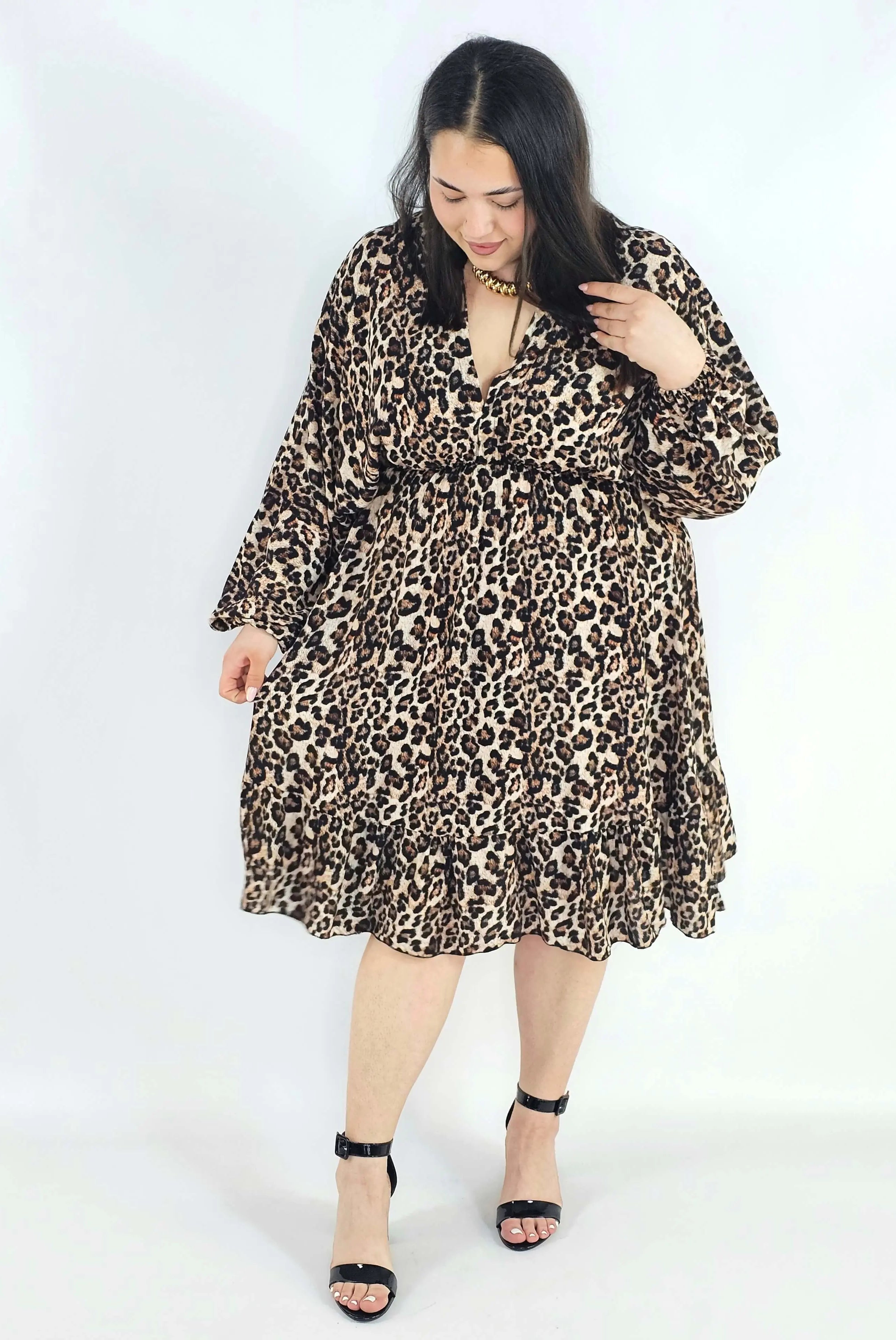 Sukienka plus size z dekoltem V i wiązaniem – lekka sukienka damska XXL z elastyczną talią Stylowa XL
