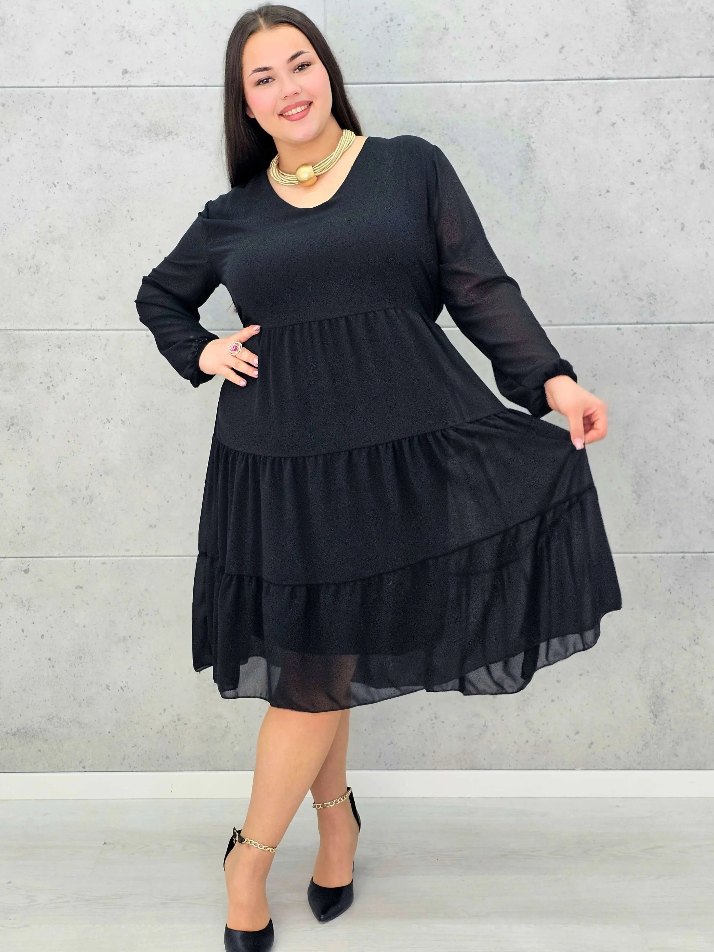 Sukienka plus size z falbanami – czekoladowa, bordowa i czarna Stylowa XL - Stylowa XL