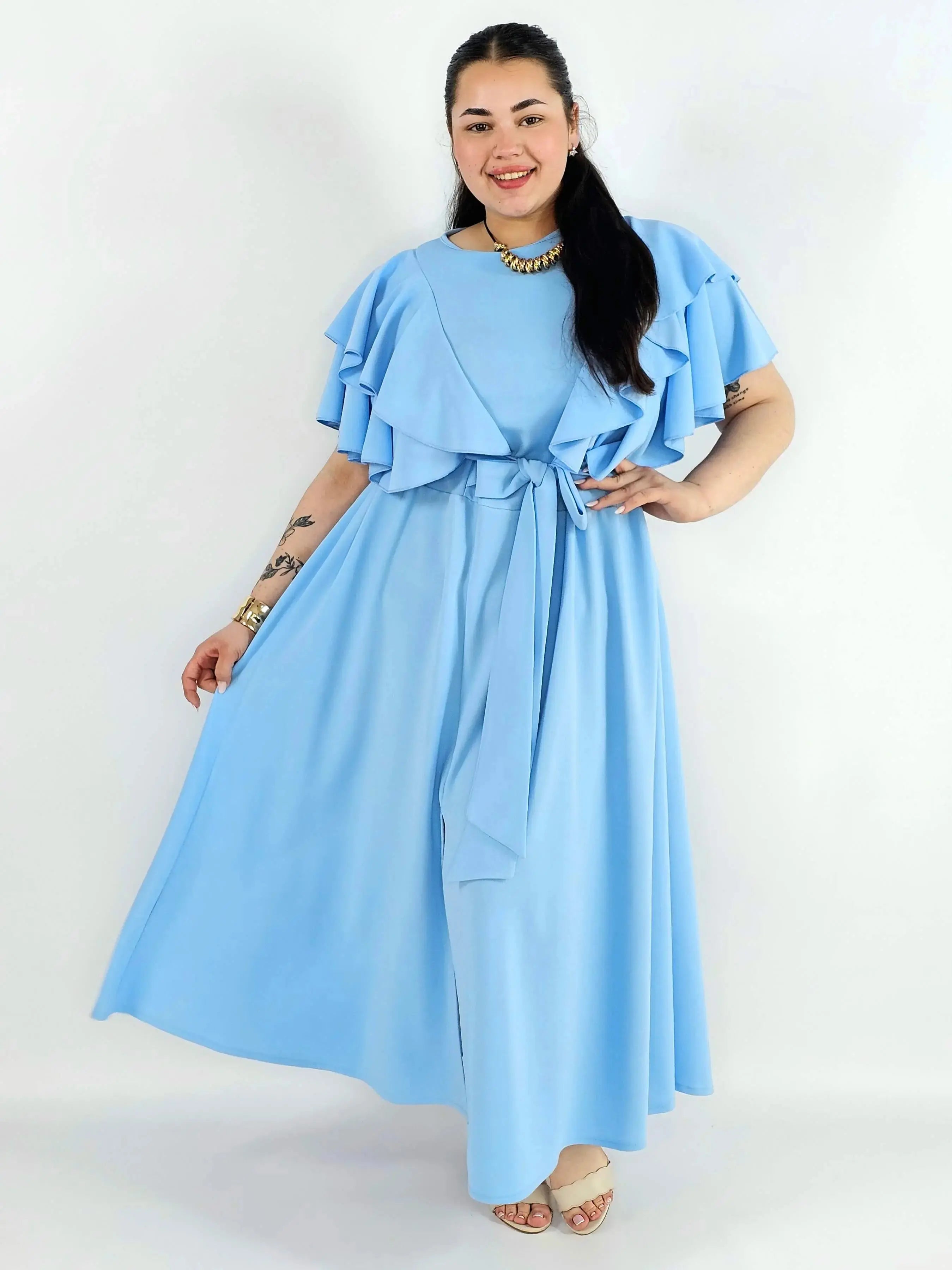 Sukienka plus size z falbanami – lekkość, która podkreśla kobiecość Stylowa XL