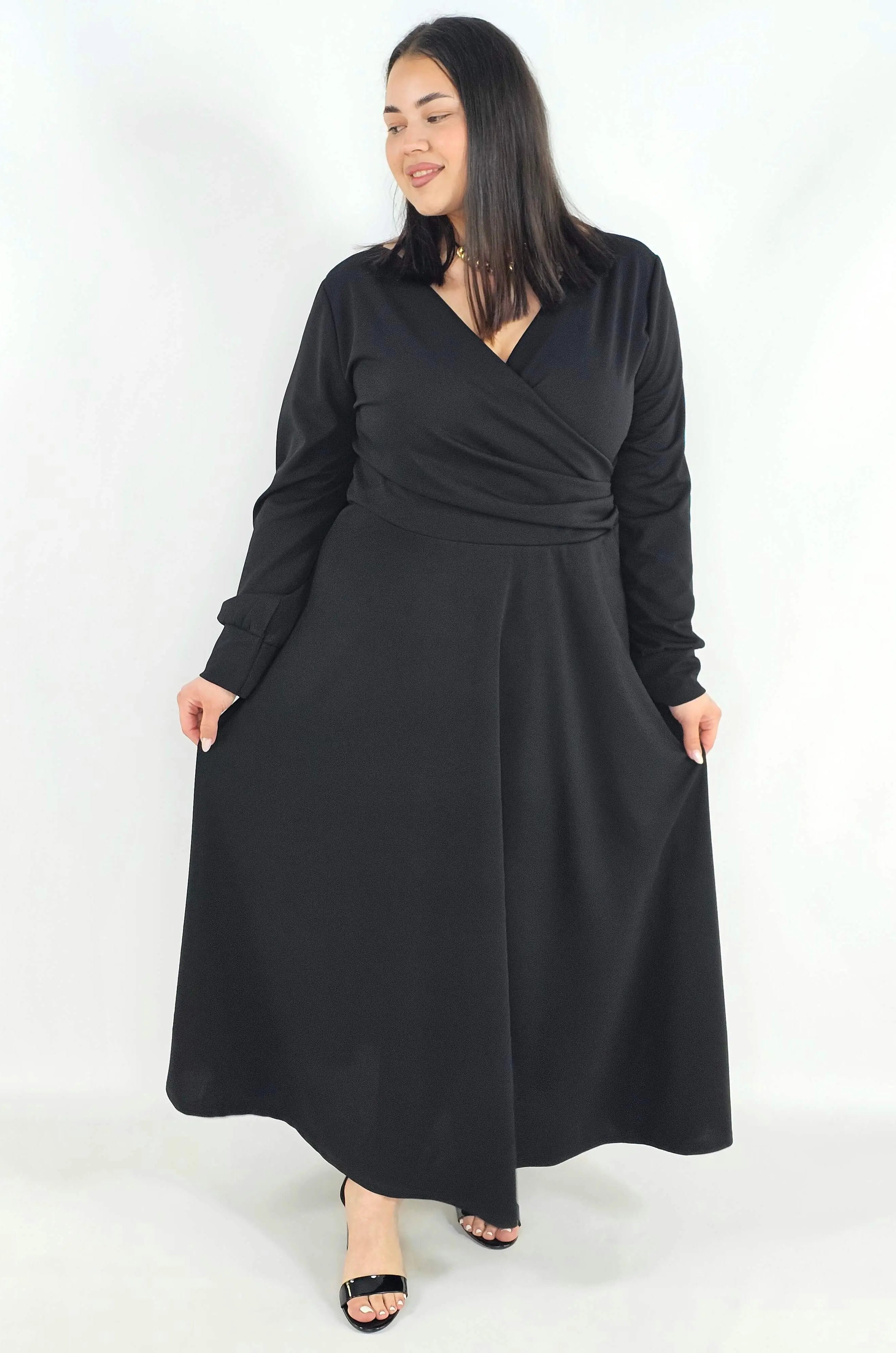 Sukienka plus size z kopertowym dekoltem – elegancka sukienka damska XXL z długim rękawem Stylowa XL