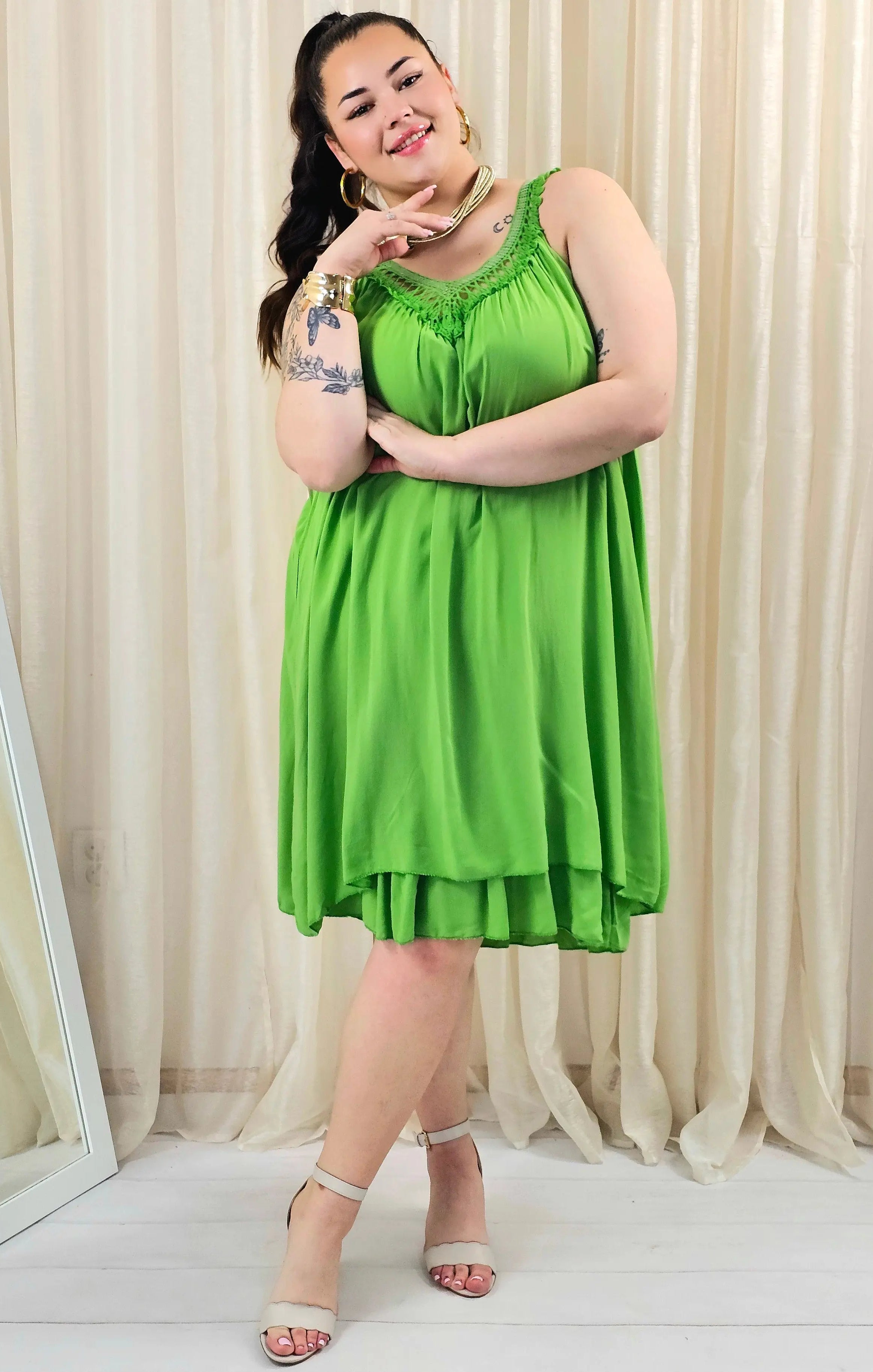 Sukienka plus size zielona na ramiączkach – lekka sukienka XXL na lato Stylowa XL