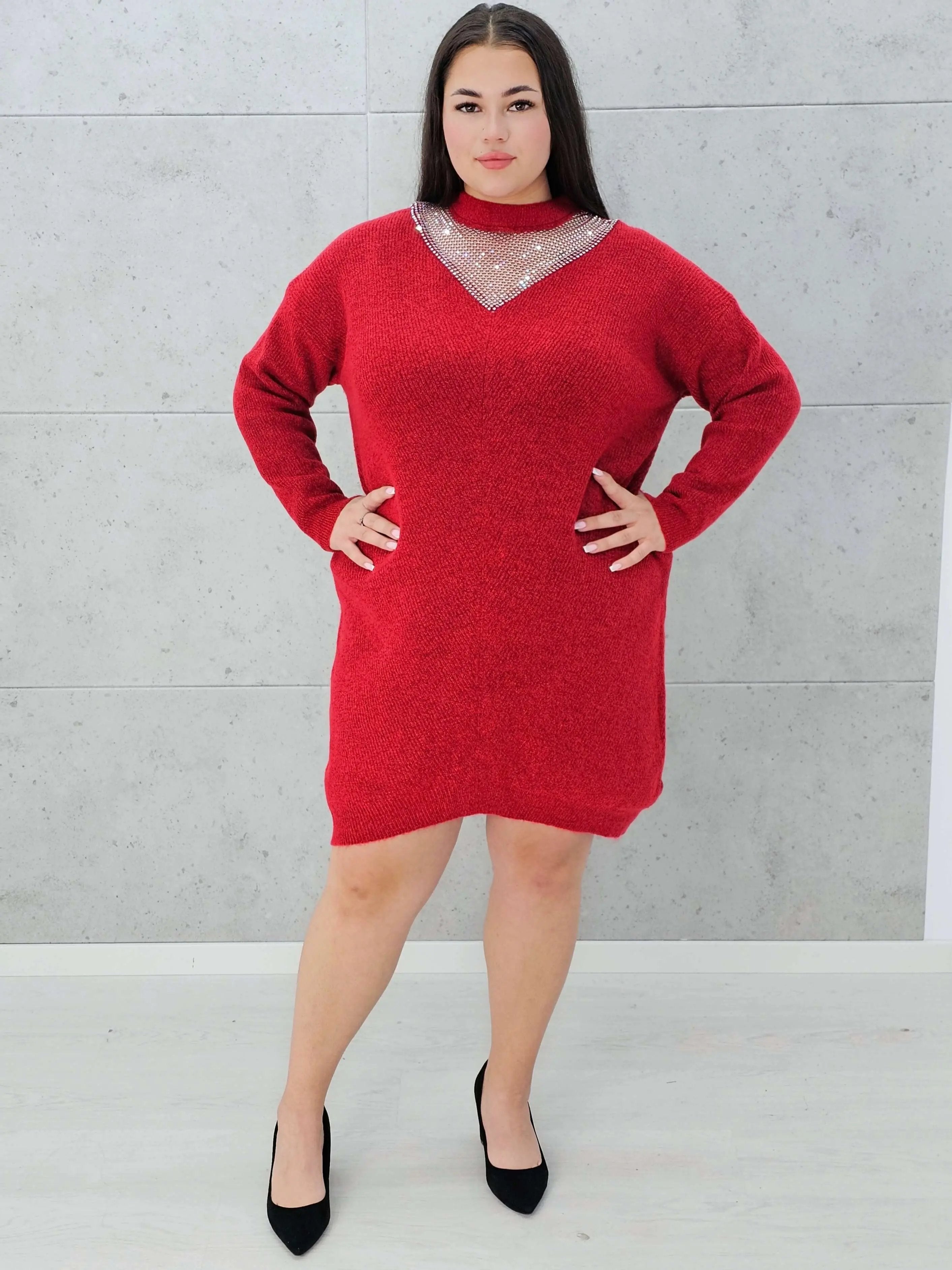Sukienka sweterkowa z ozdoba przy szyi Stylowa XL