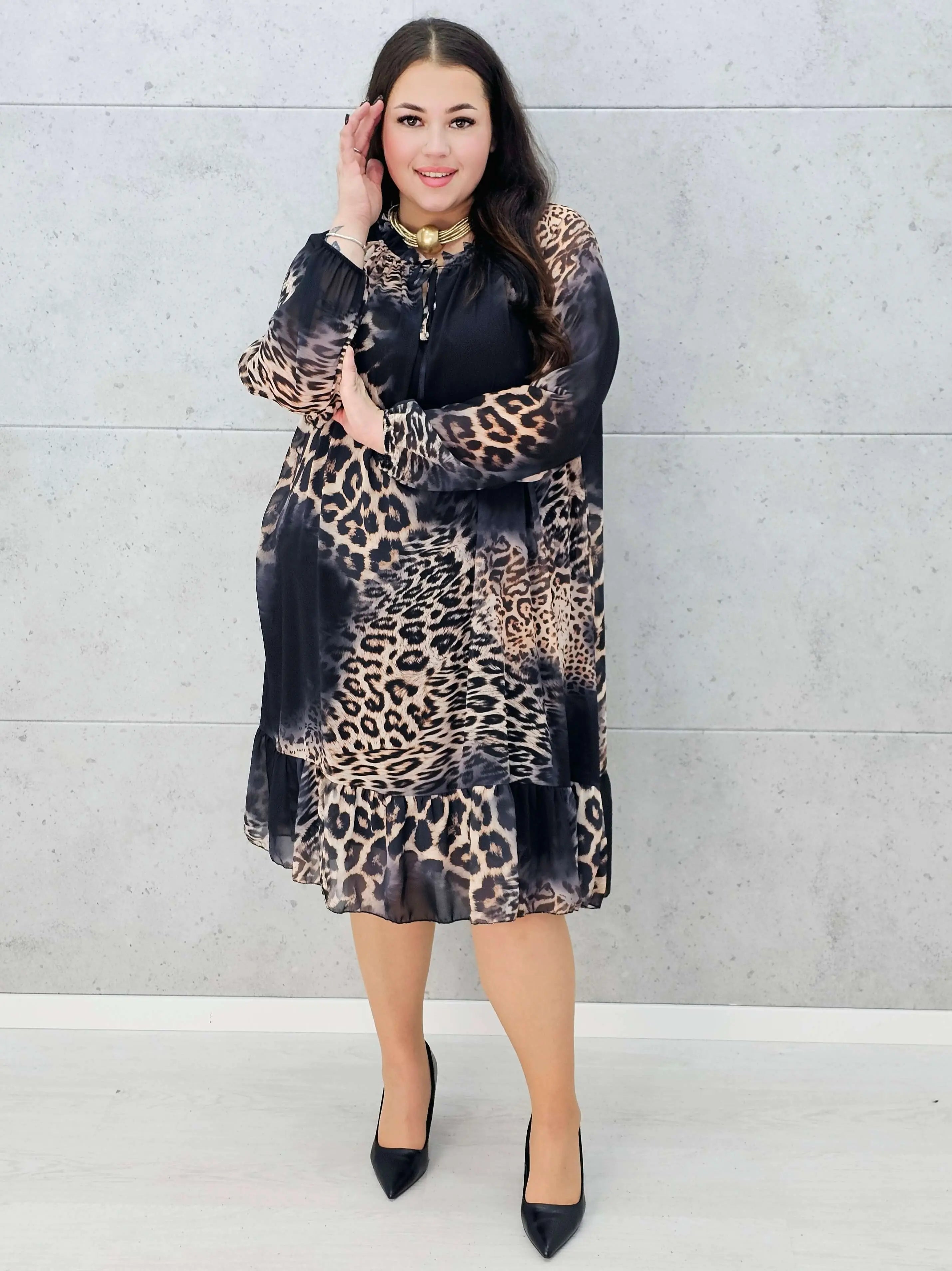 Sukienka plus size w zwierzęcy wzór – Stylowa XL