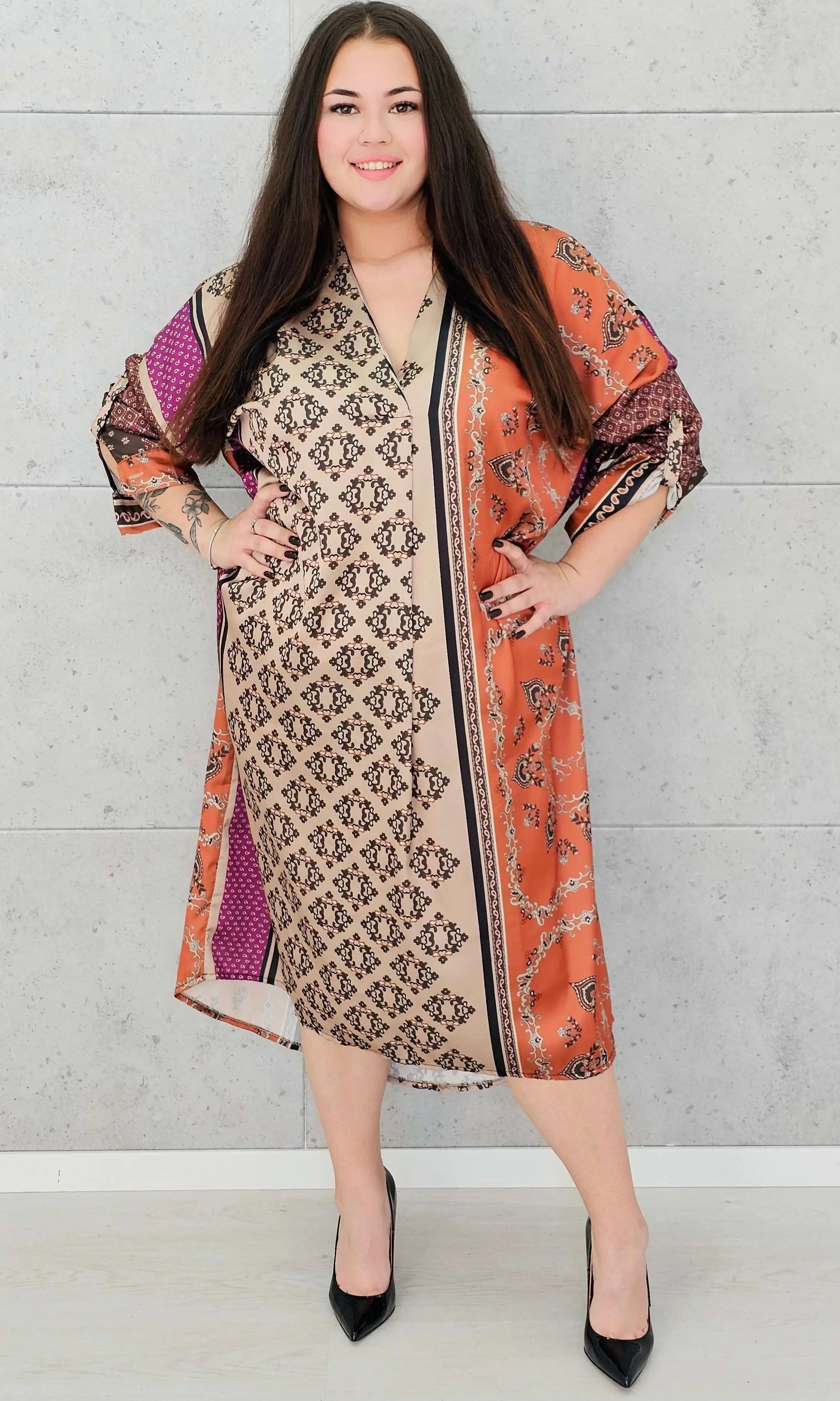 Sukienka w stylu boho z lekkiego materiał – moda dla kobiet plus size Stylowa XL