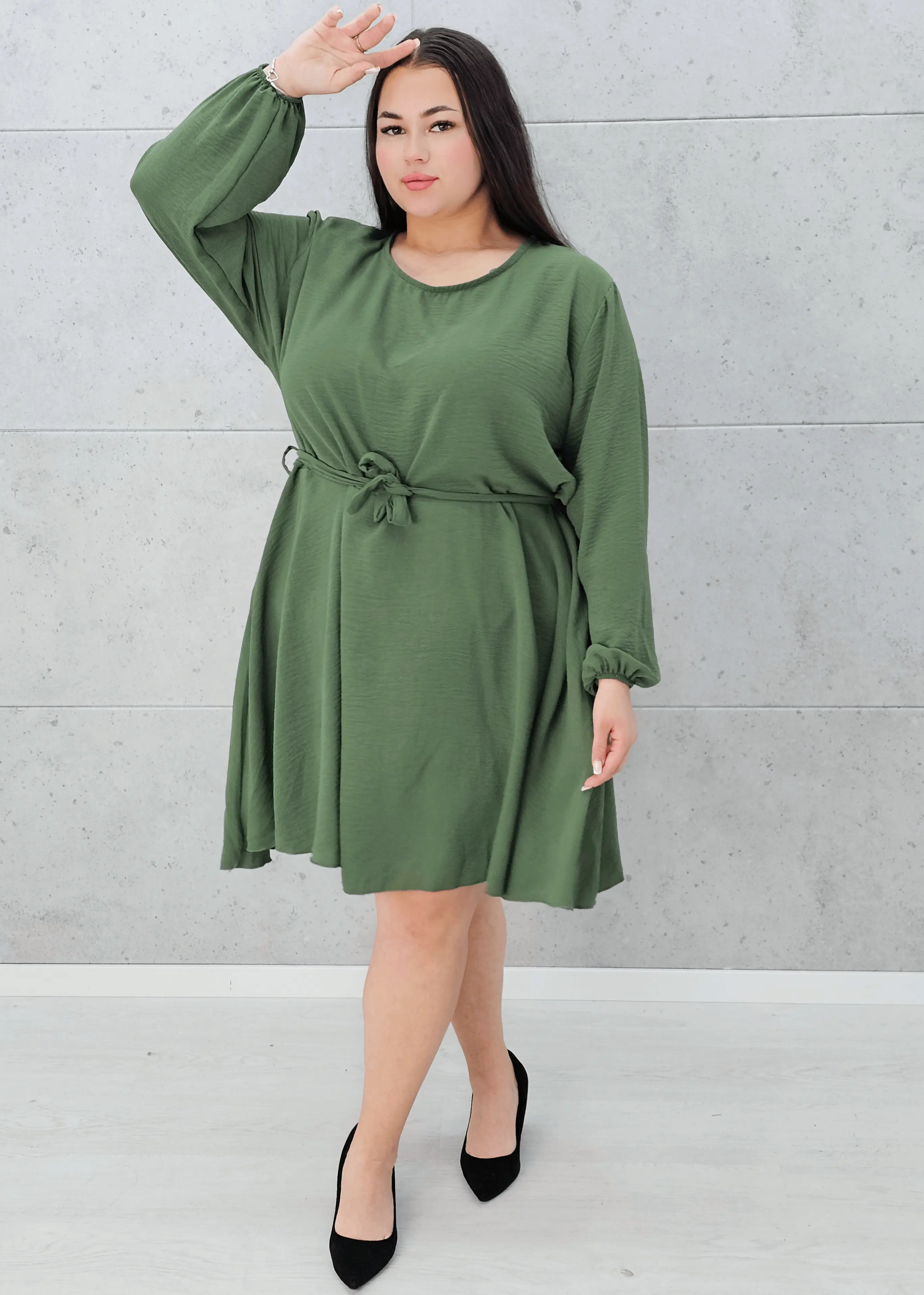 Sukienka wiązana w tali Stylowa XL