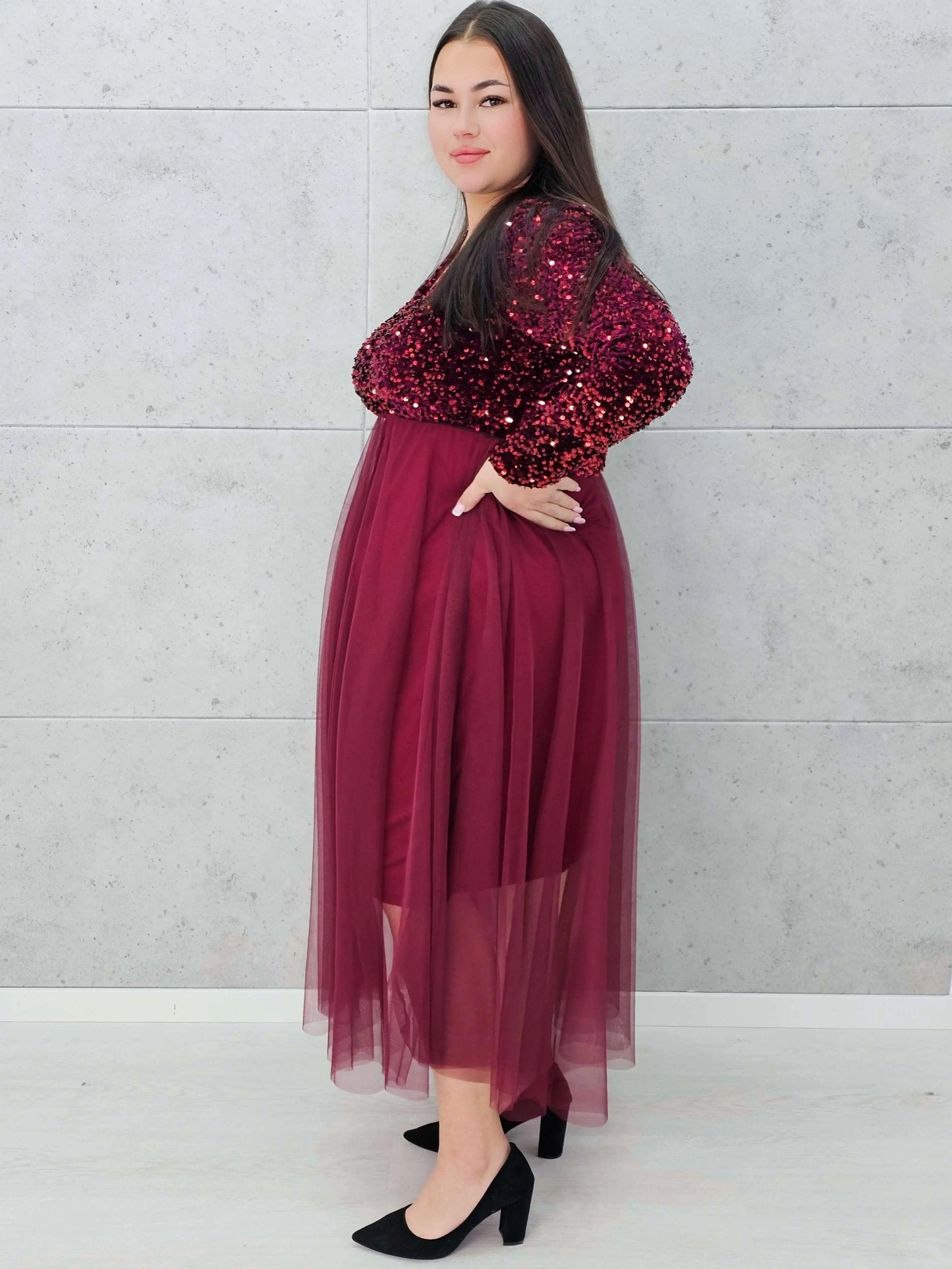 Sukienka wieczorowa z cekinową górą i tiulowym dołem Stylowa XL