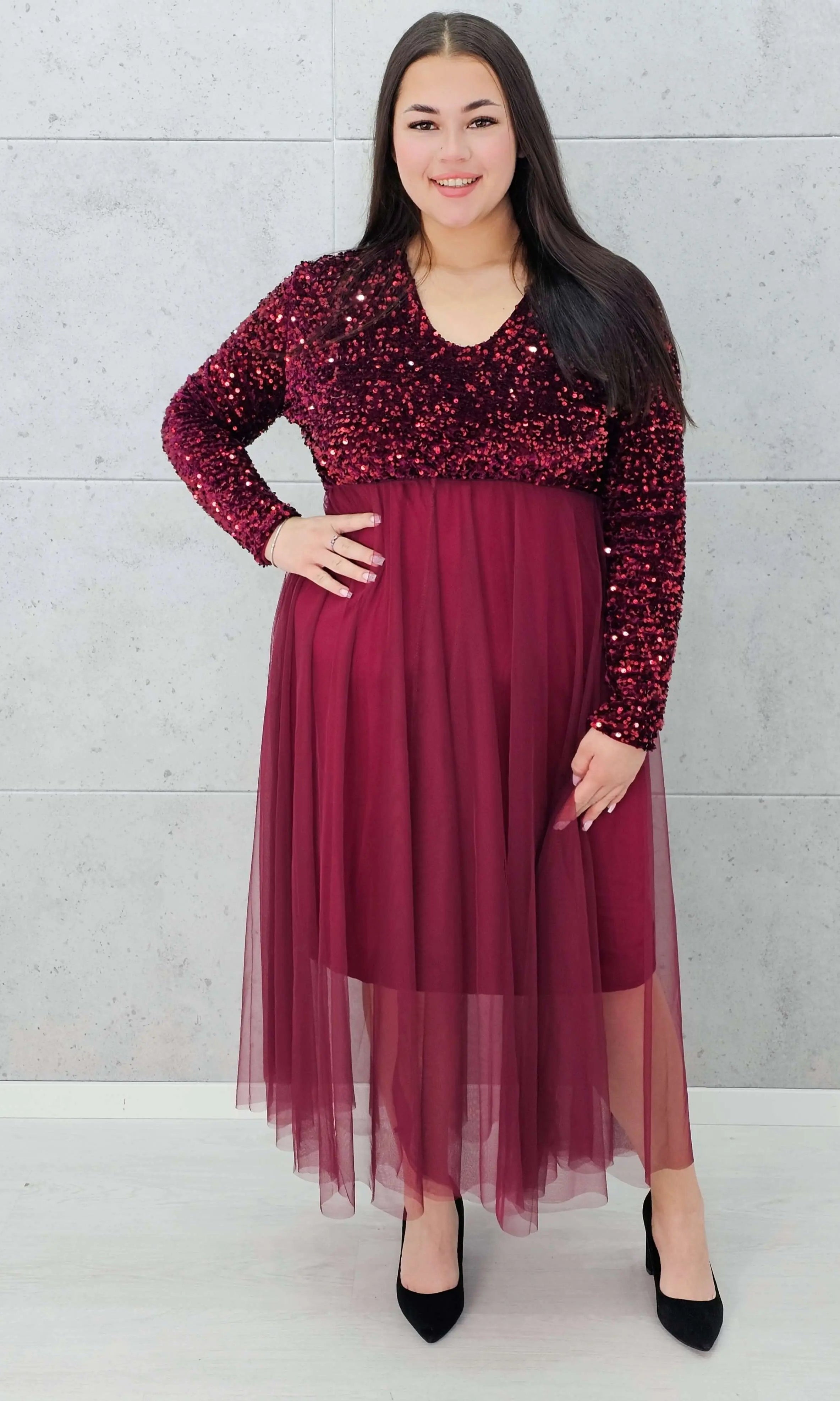 Sukienka wieczorowa z cekinową górą i tiulowym dołem Stylowa XL